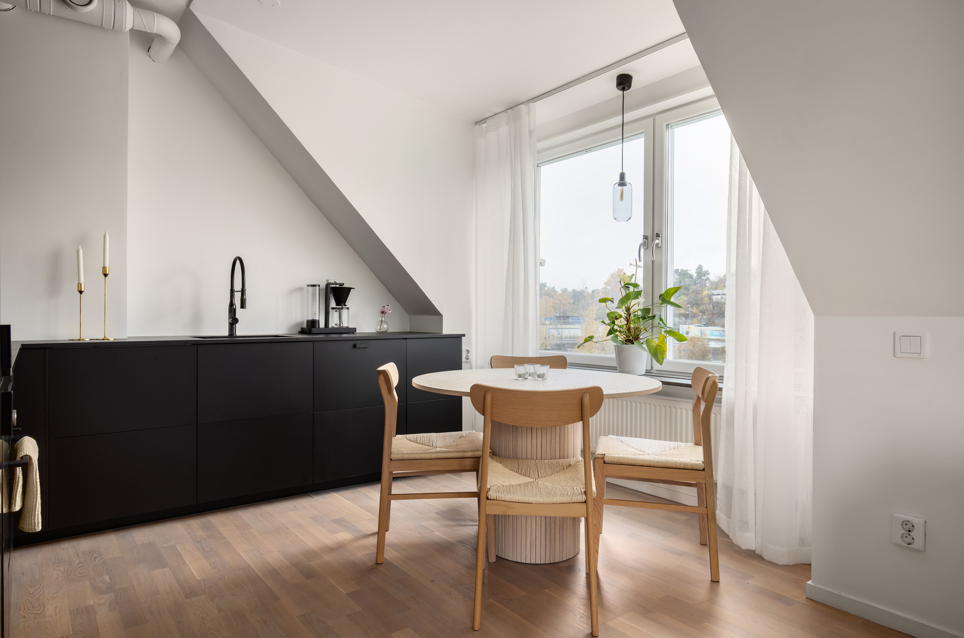 Bostadsbild från Järla Gårdsväg 11, Till salu i Järla sjö, Nacka