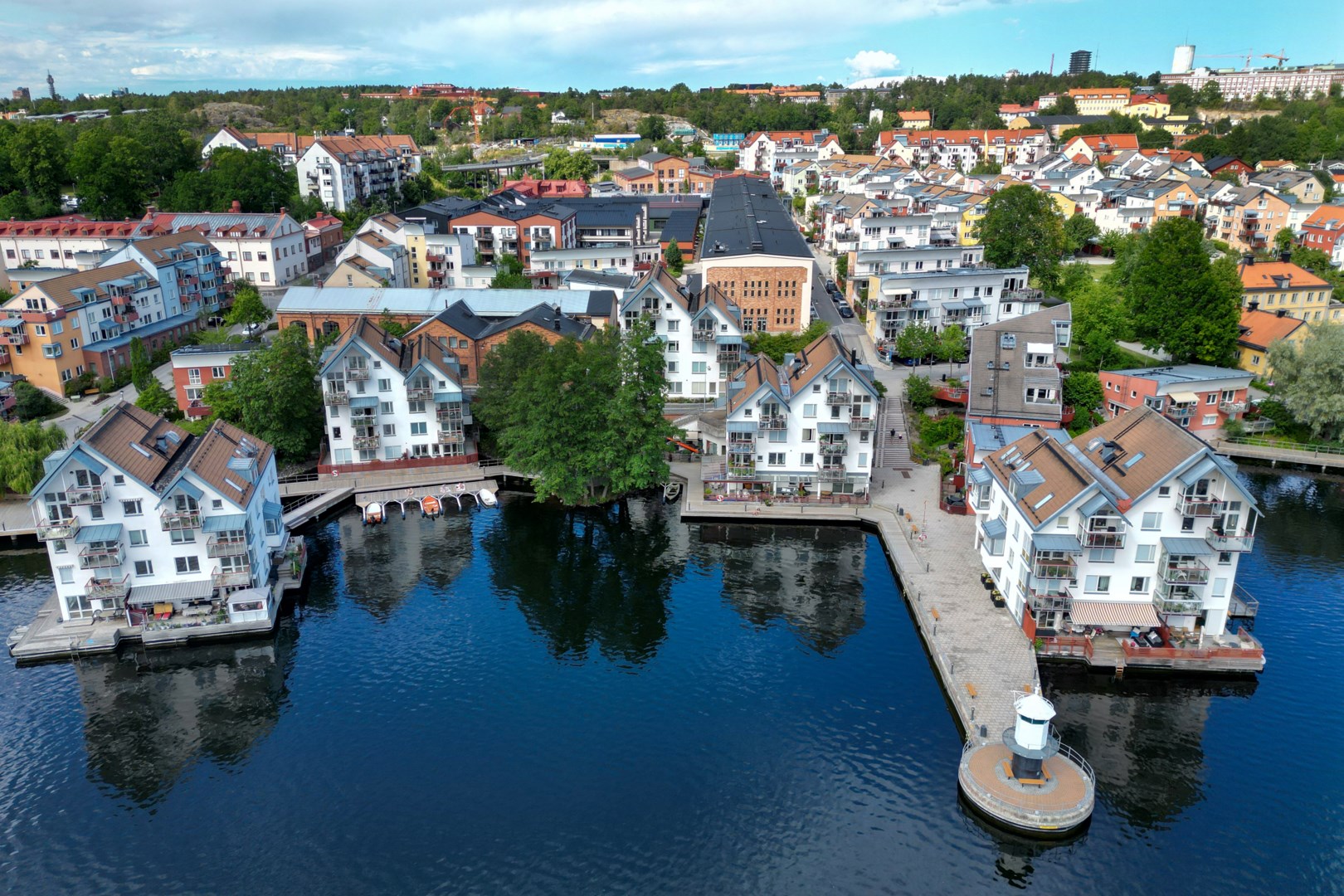 Bostadsbild från Järla Gårdsväg 11, Kommande i Järla sjö, Nacka