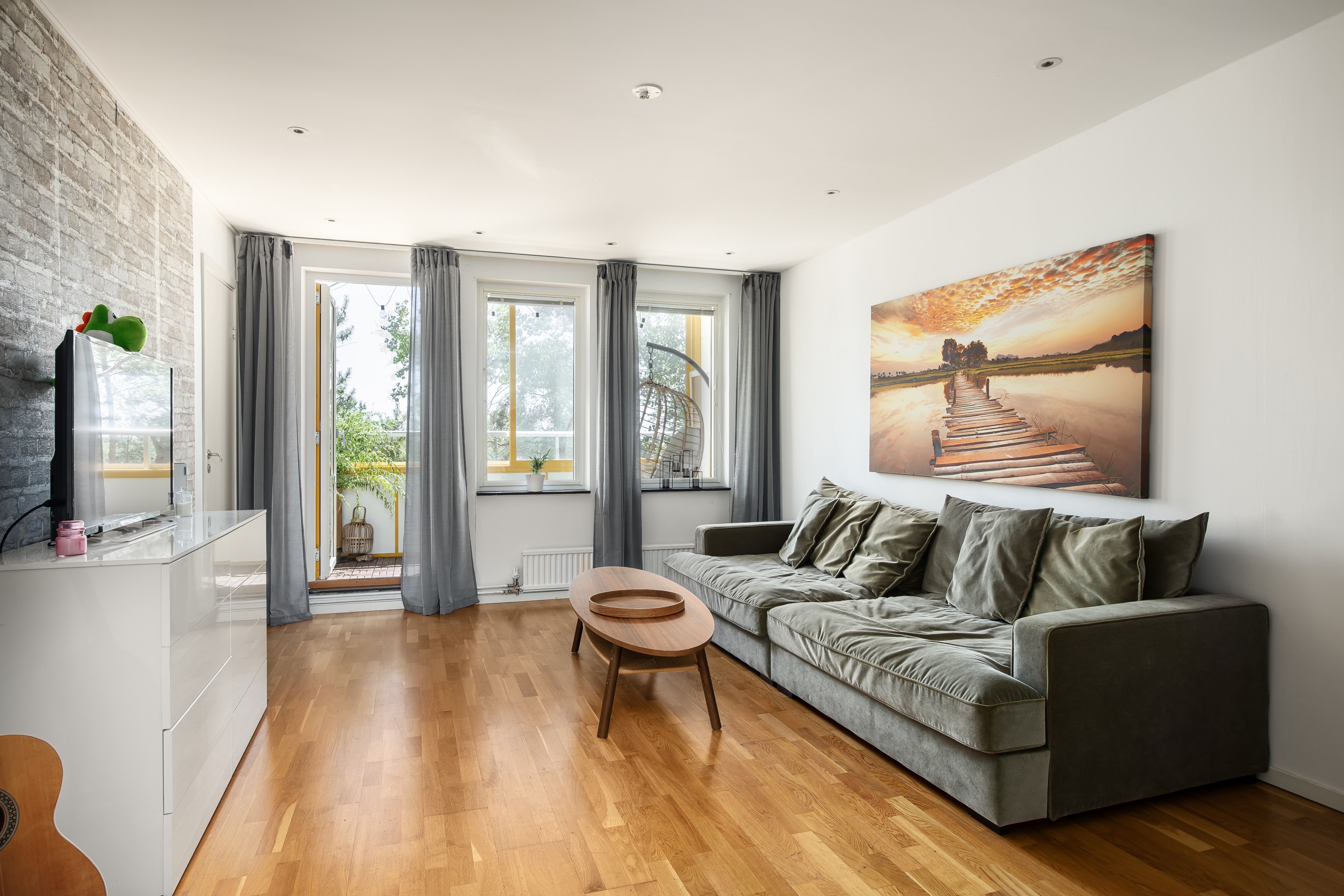 Bostadsbild från Skarpövägen 49 1tr, Till salu i Västra Orminge, Nacka