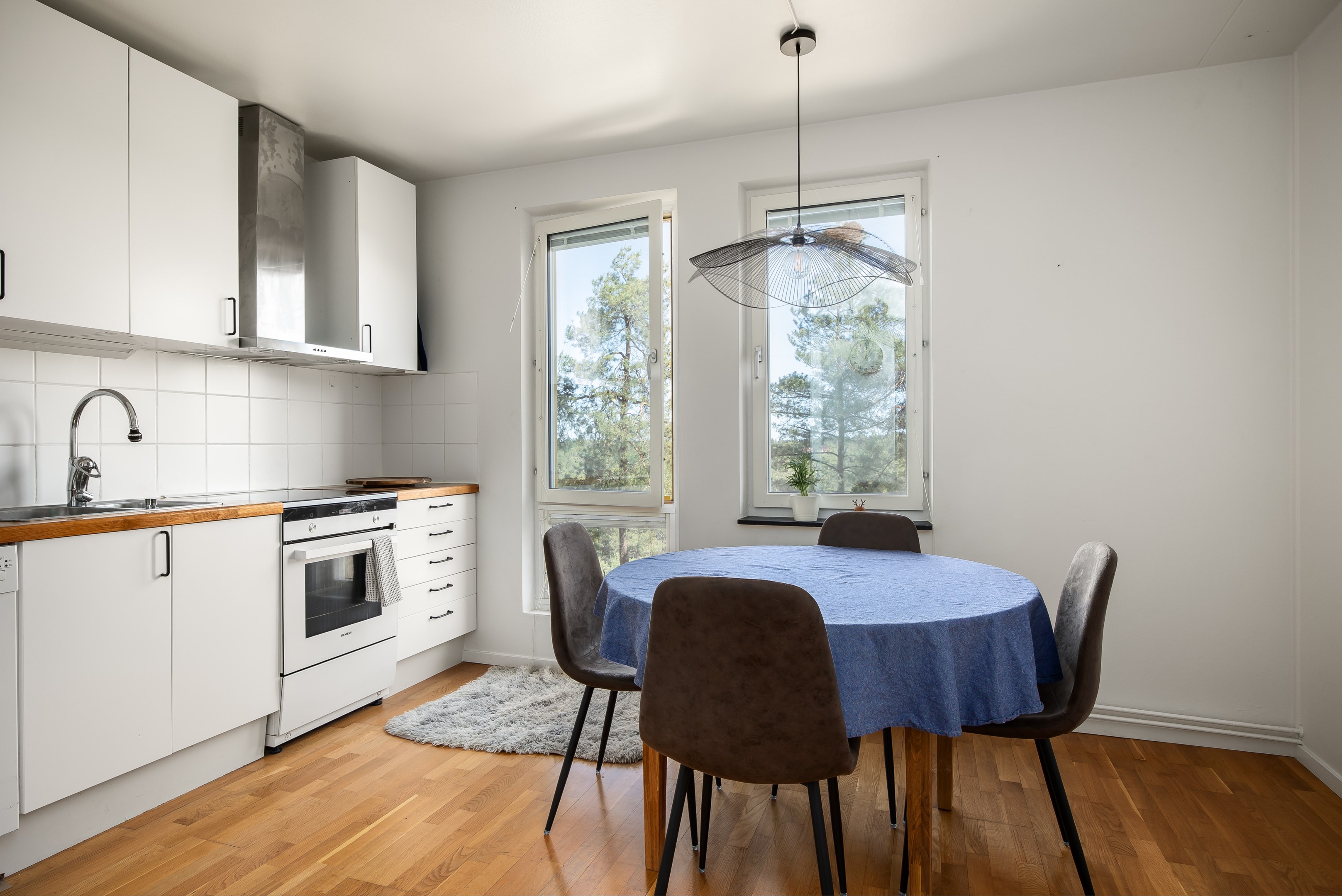 Bostadsbild från Skarpövägen 49 1tr, Till salu i Västra Orminge, Nacka