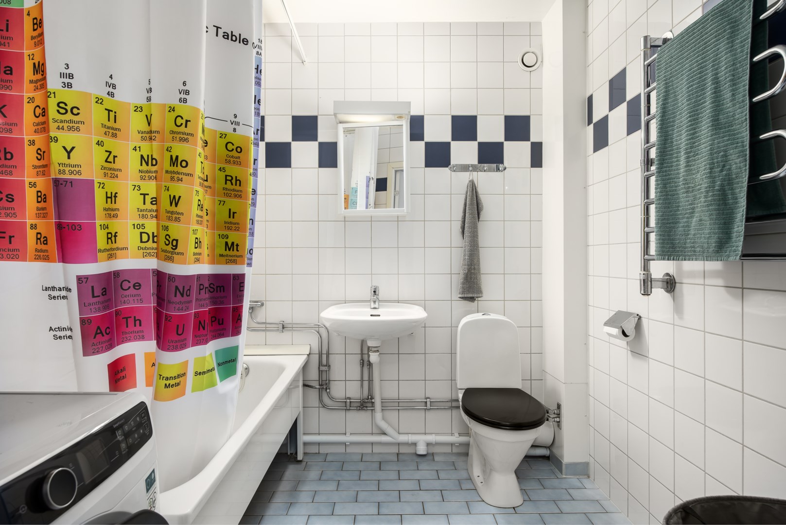 Bostadsbild från Skarpövägen 49 1tr, Till salu i Västra Orminge, Nacka