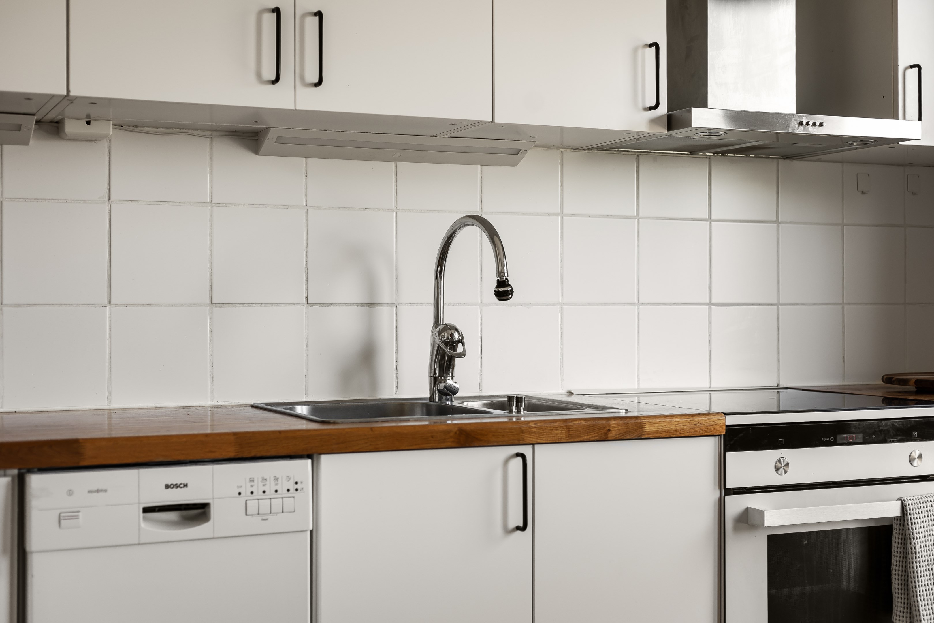 Bostadsbild från Skarpövägen 49 1tr, Till salu i Västra Orminge, Nacka