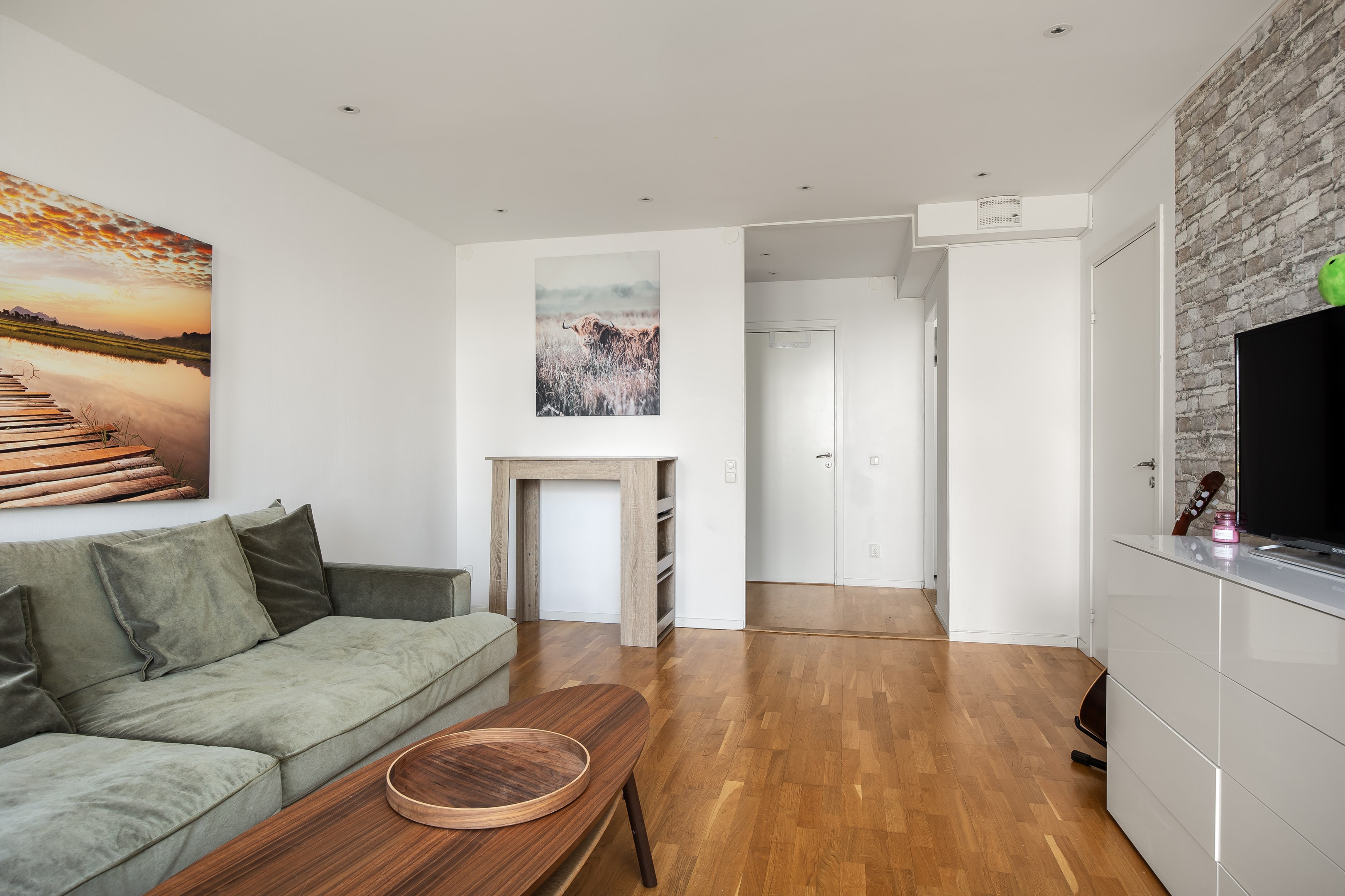 Bostadsbild från Skarpövägen 49 1tr, Till salu i Västra Orminge, Nacka