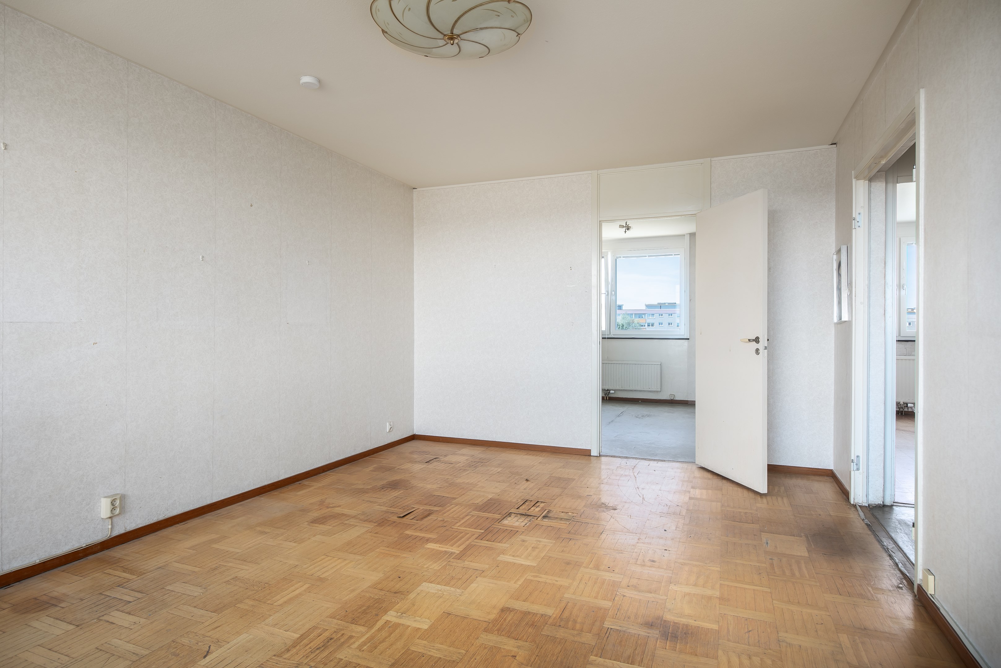 Bostadsbild från Henriksdalsringen 67, Till salu i Henriksdalsberget, Nacka