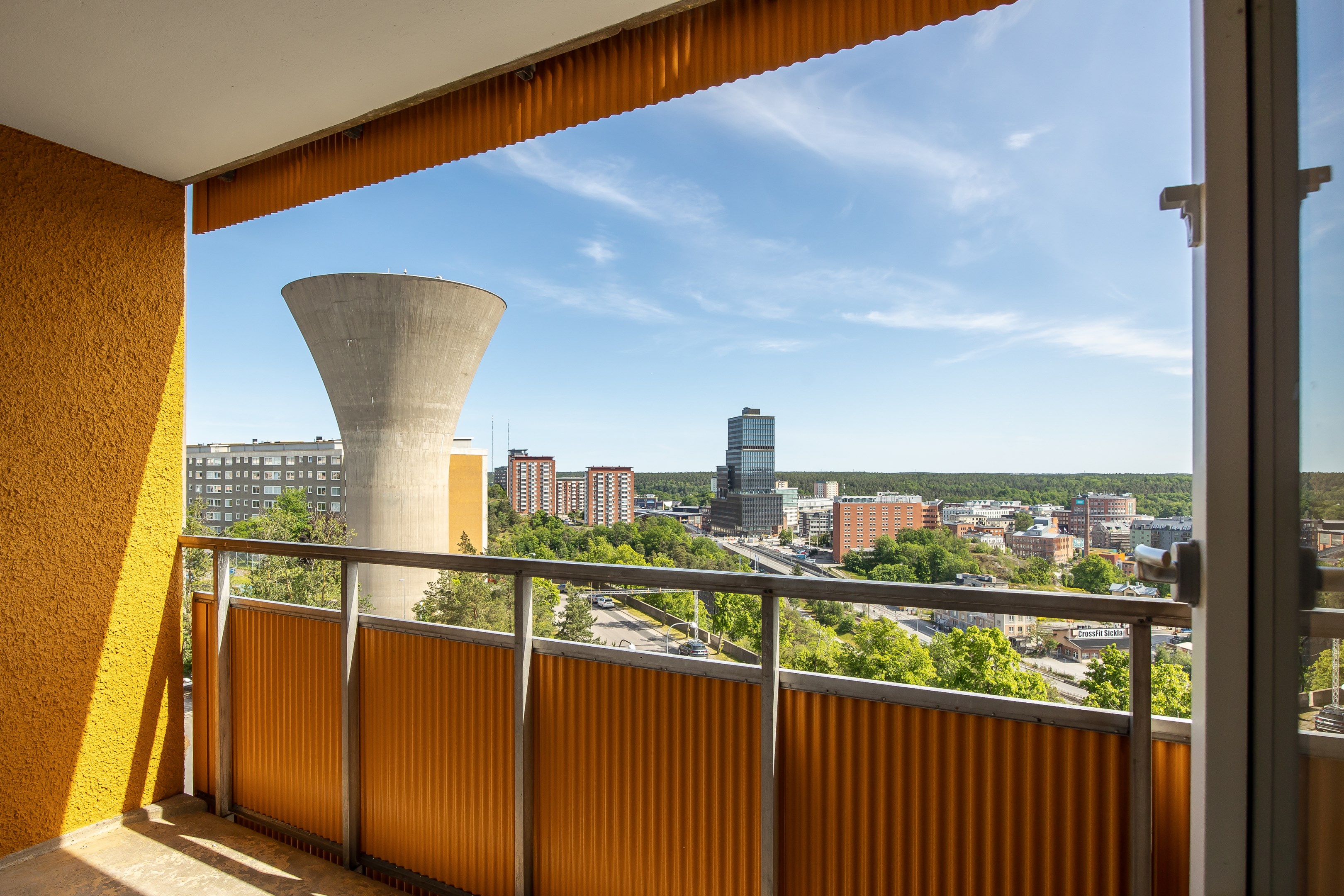 Bostadsbild från Henriksdalsringen 67, Till salu i Henriksdalsberget, Nacka