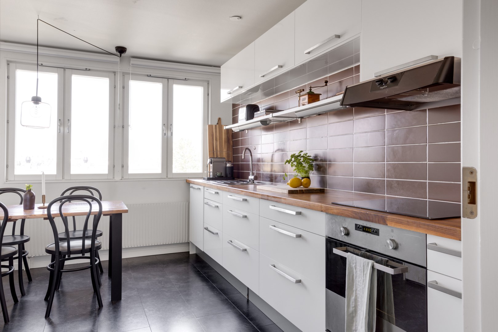 Bostadsbild från Luthagsesplanaden 1 A, Såld i Främre Luthagen, Uppsala