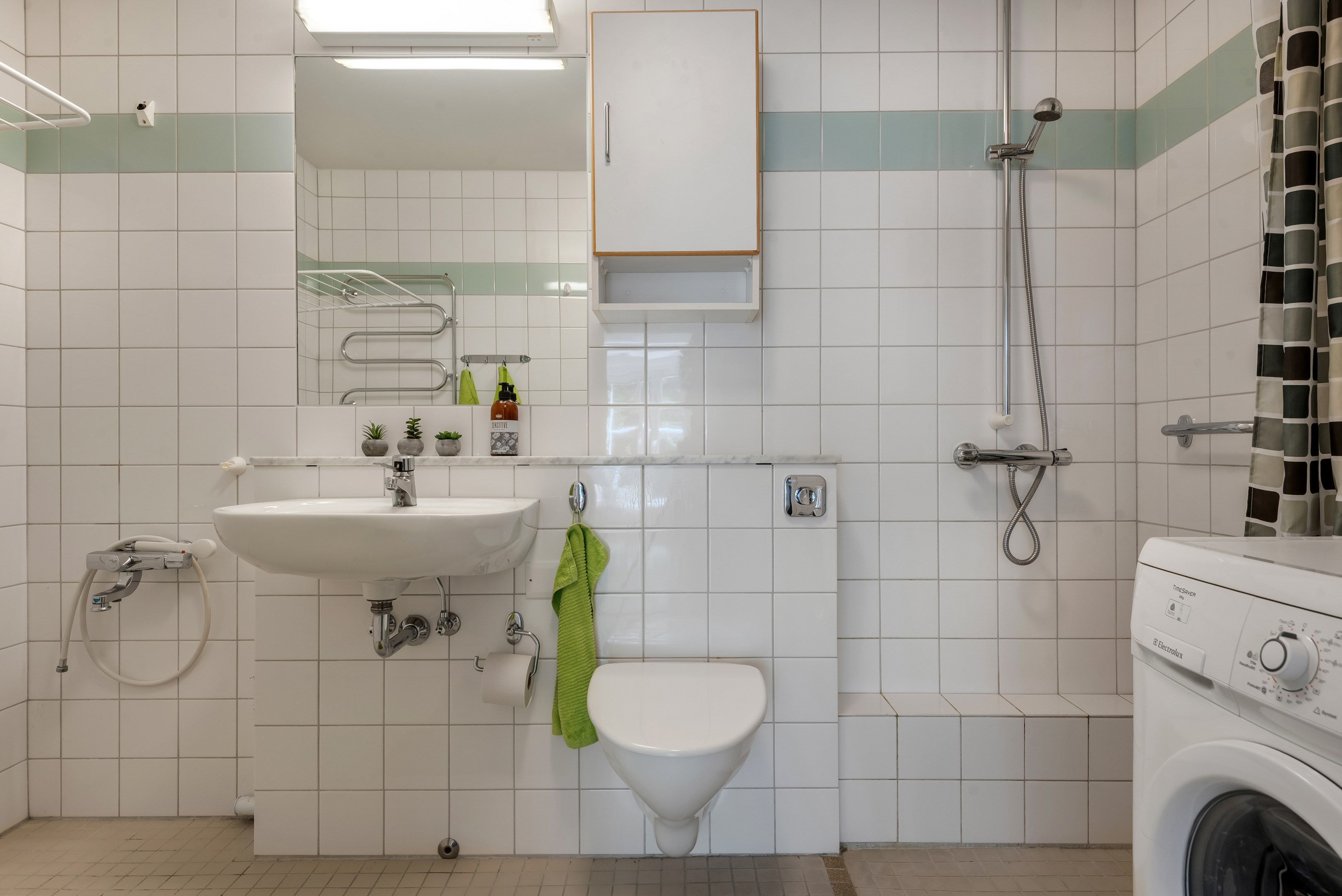 Bostadsbild från Stenbrohultsvägen 111, Såld i Sävja, Uppsala