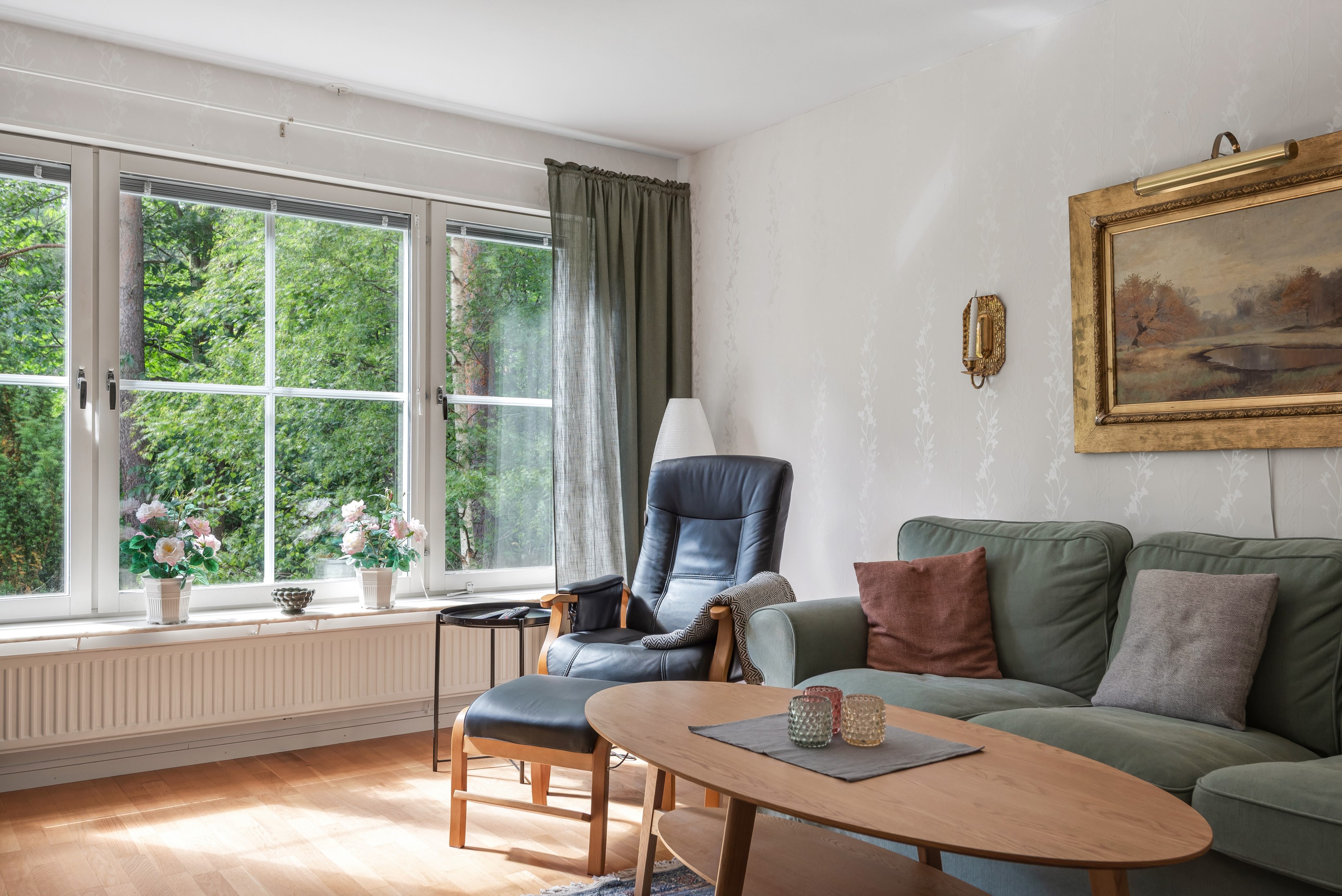 Bostadsbild från Stenbrohultsvägen 111, Såld i Sävja, Uppsala