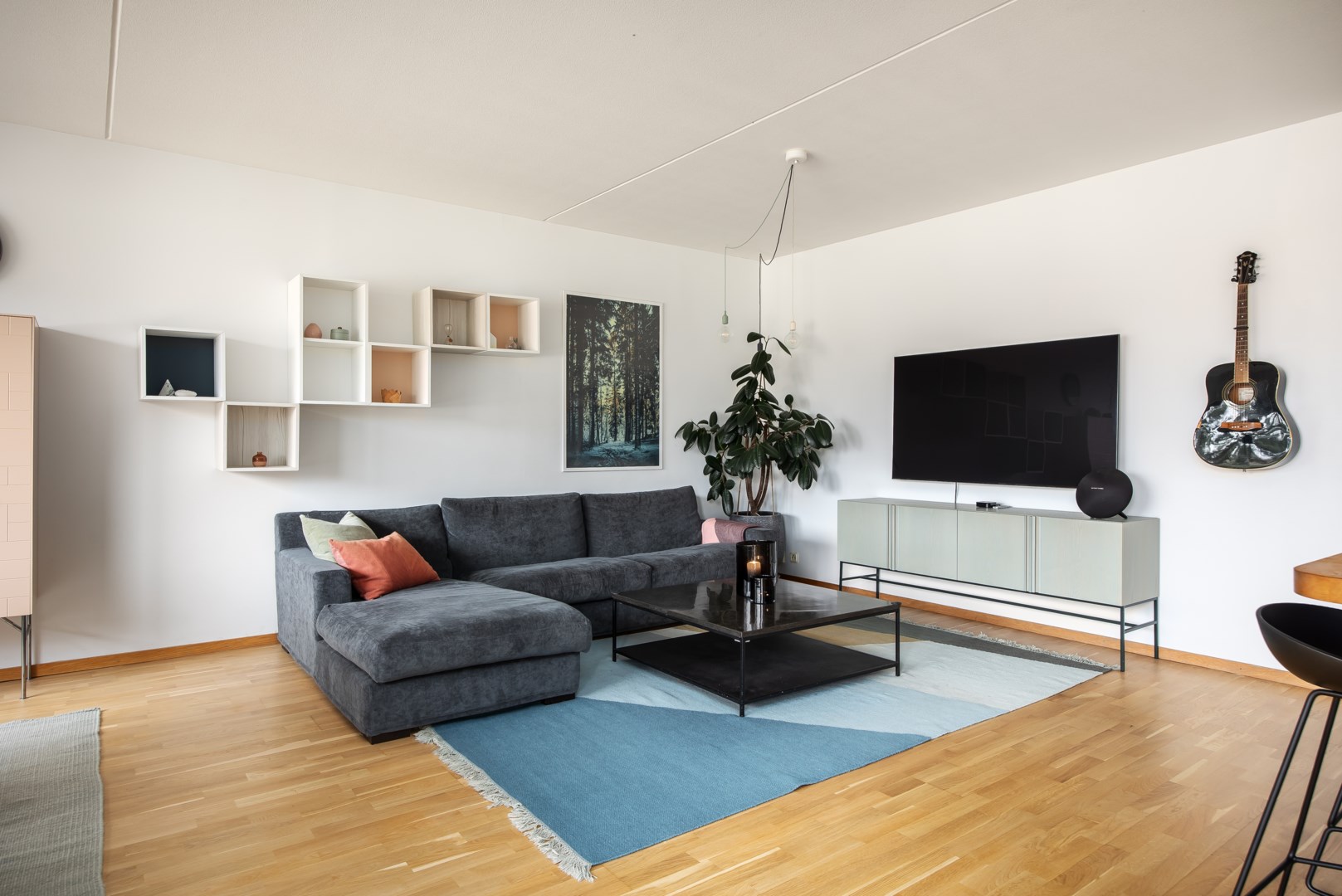 Bostadsbild från Tallidsvägen 2, Såld i Finntorp, Nacka