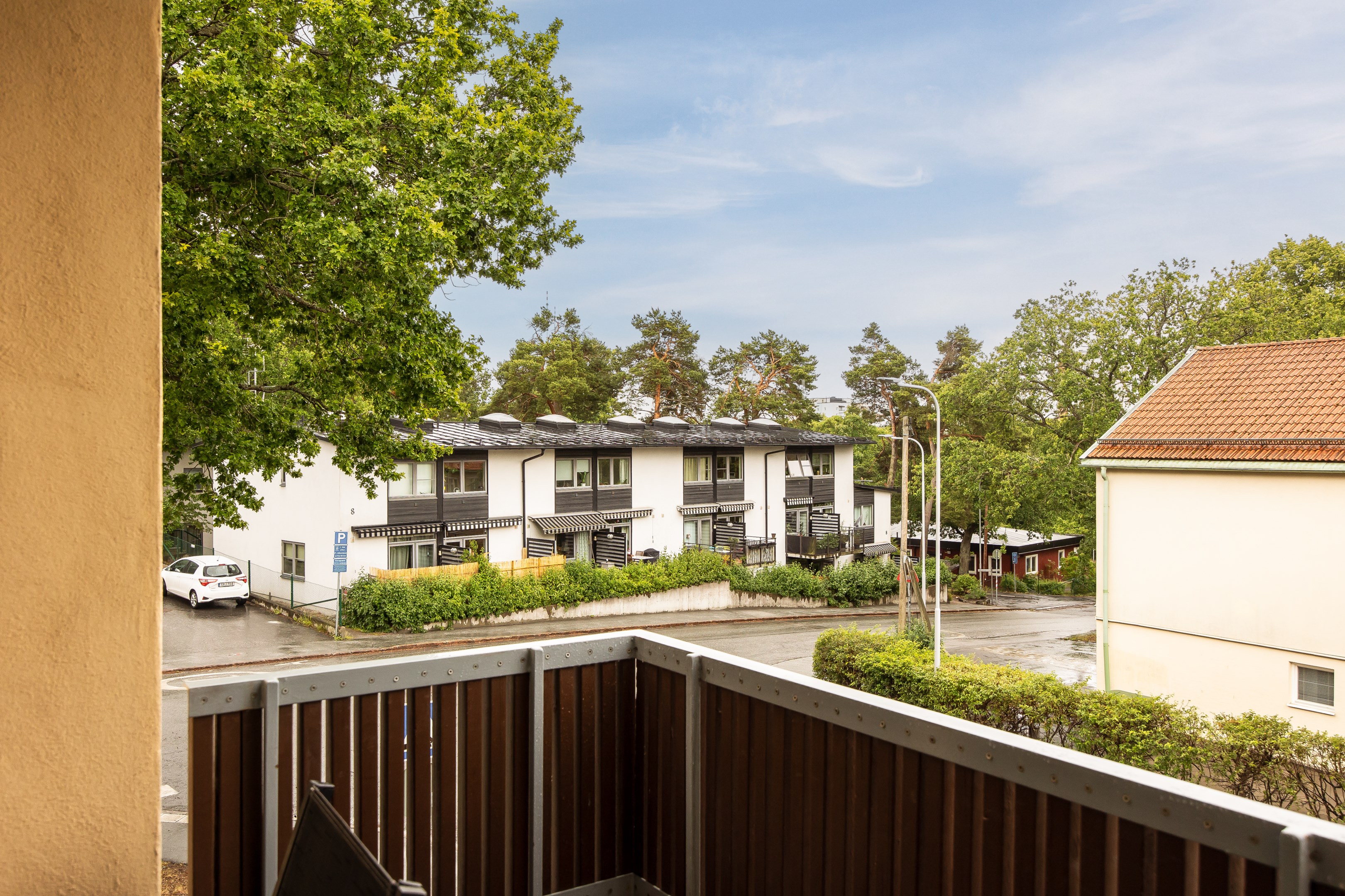 Bostadsbild från Tallidsvägen 2, Såld i Finntorp, Nacka