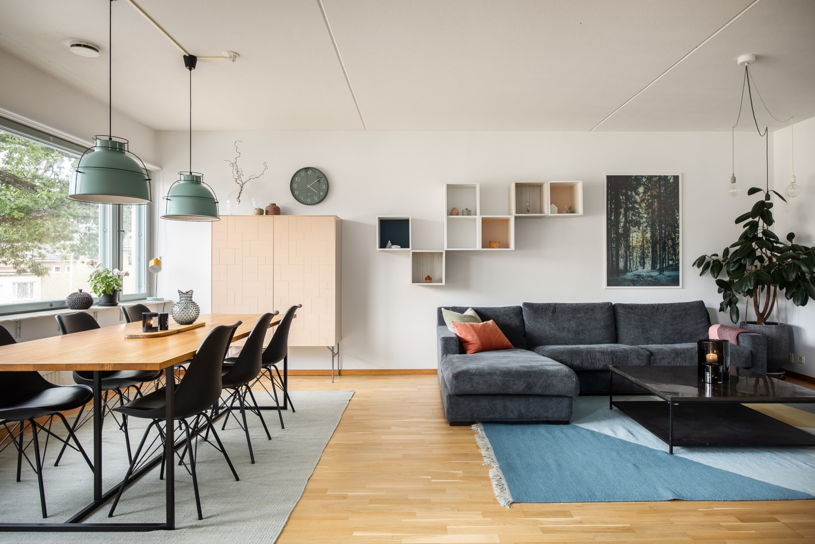 Bostadsbild från Tallidsvägen 2, Såld i Finntorp, Nacka