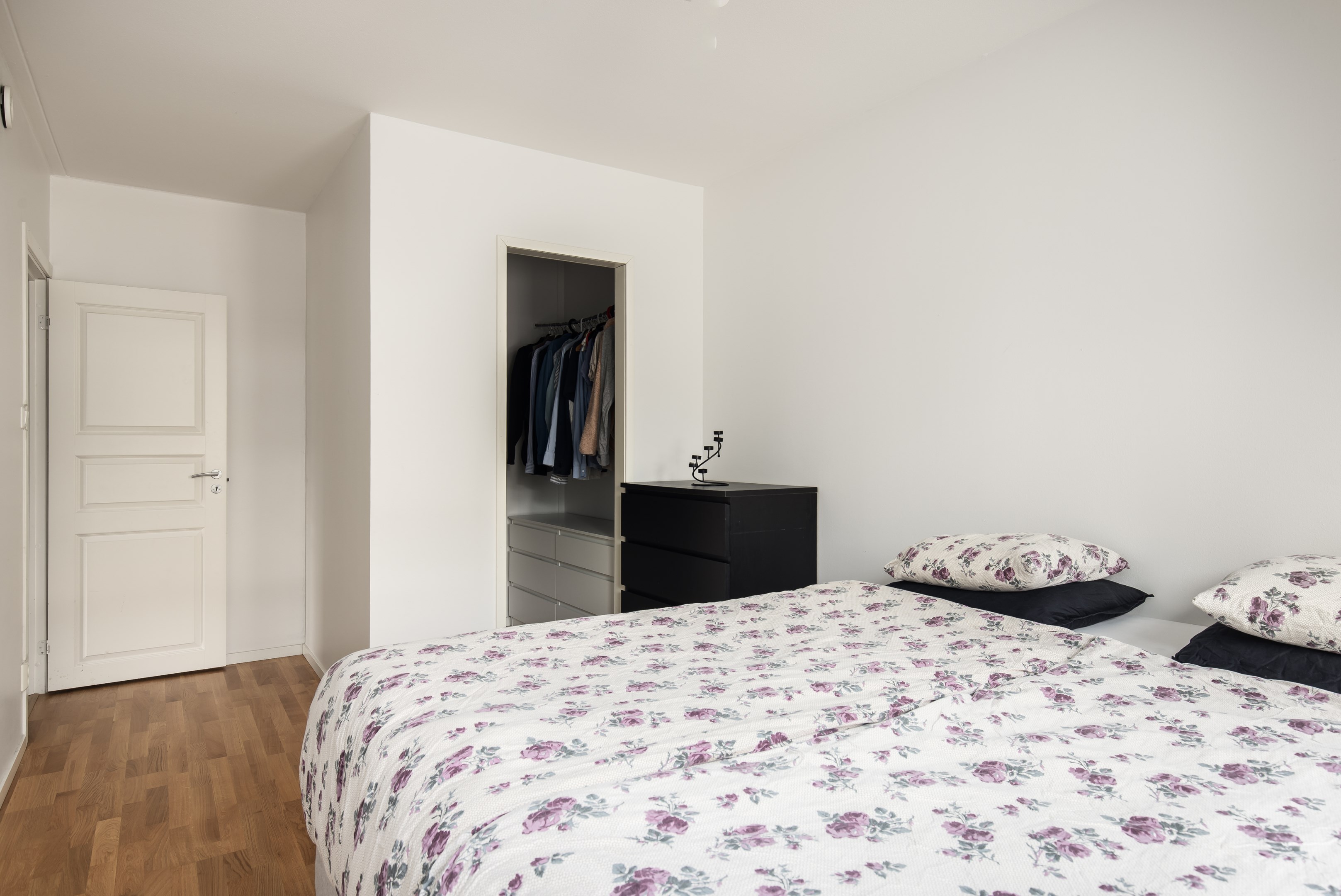 Bostadsbild från Utövägen 19, Såld i Västra Orminge, Nacka