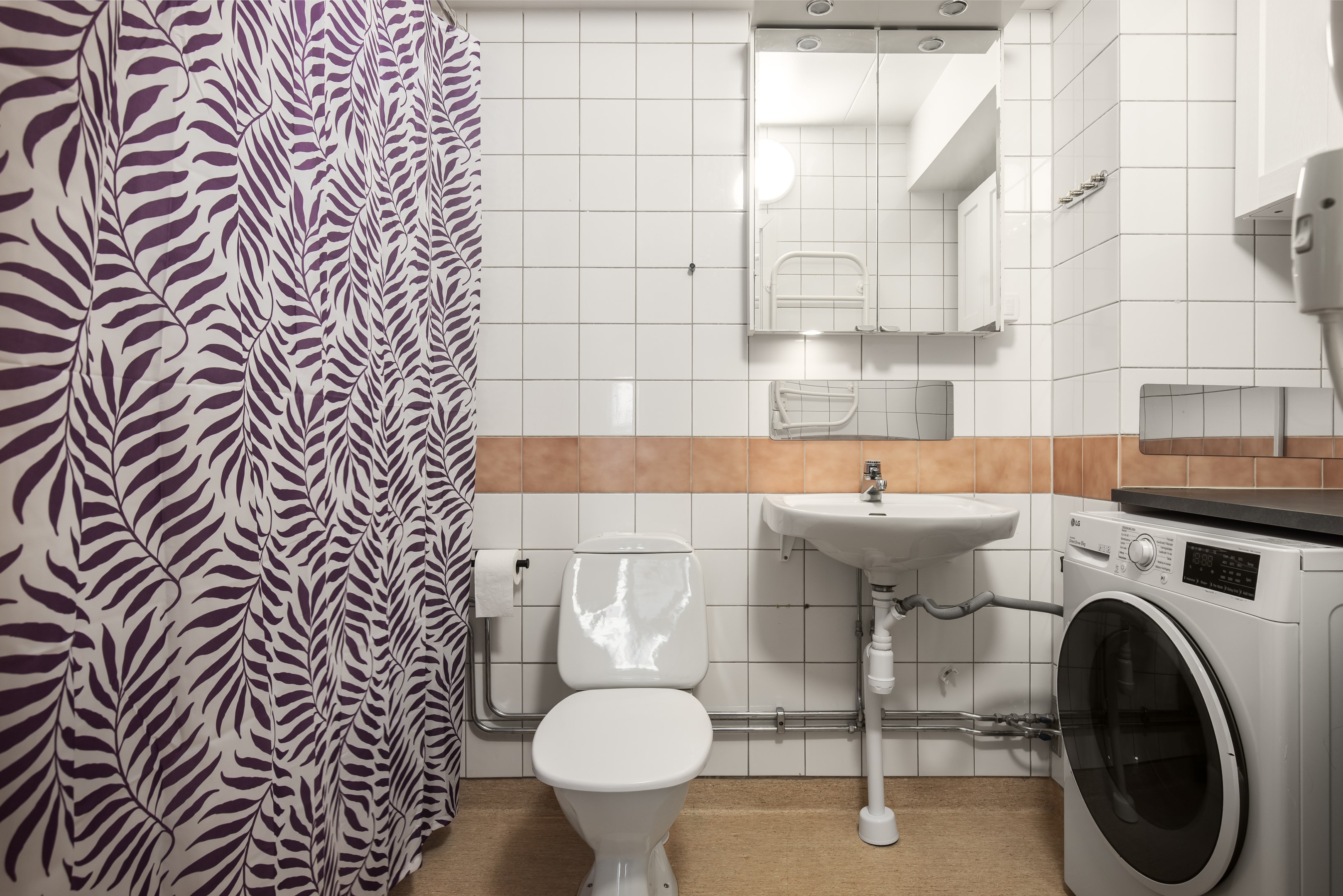 Bostadsbild från Utövägen 19, Såld i Västra Orminge, Nacka