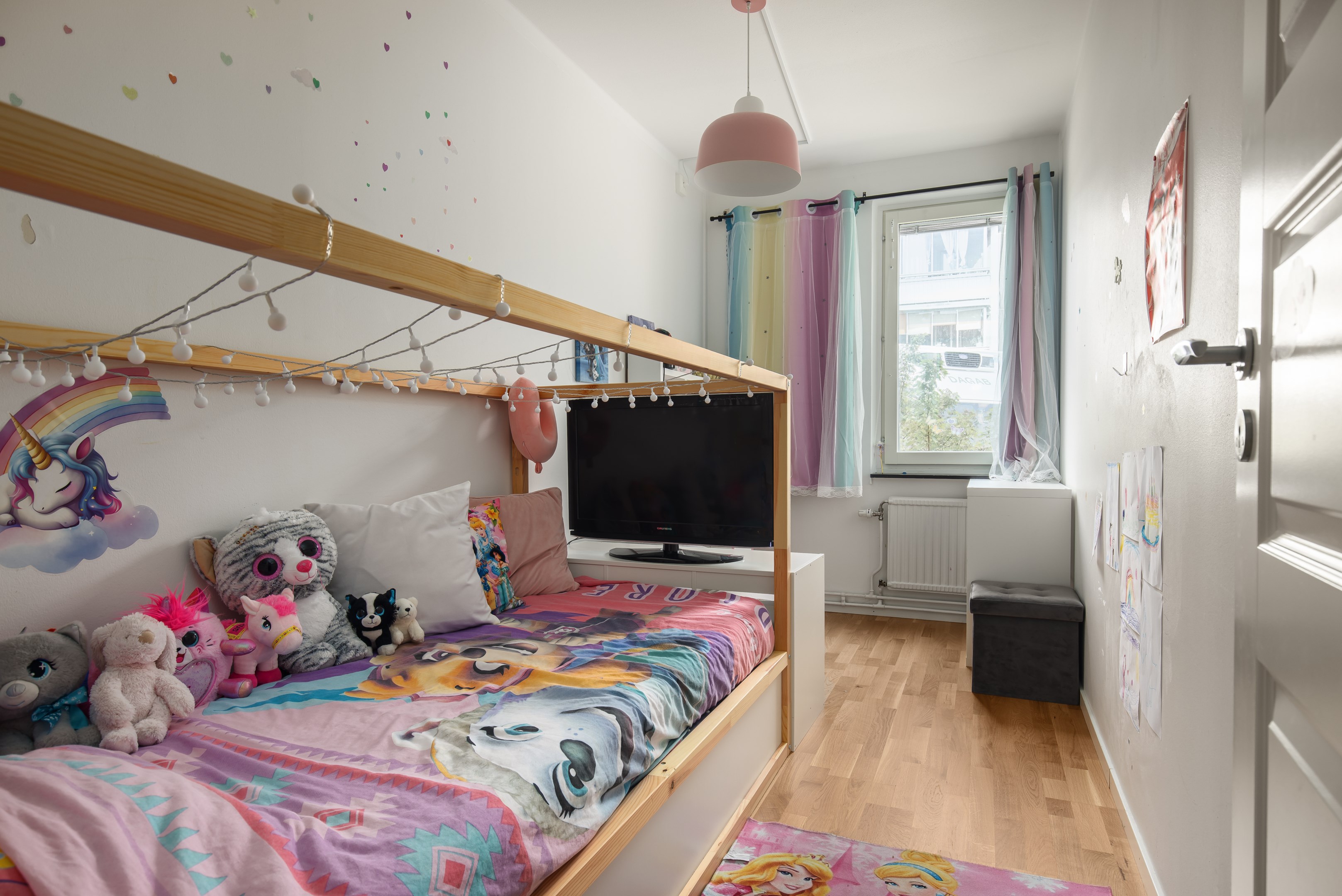 Bostadsbild från Utövägen 19, Såld i Västra Orminge, Nacka