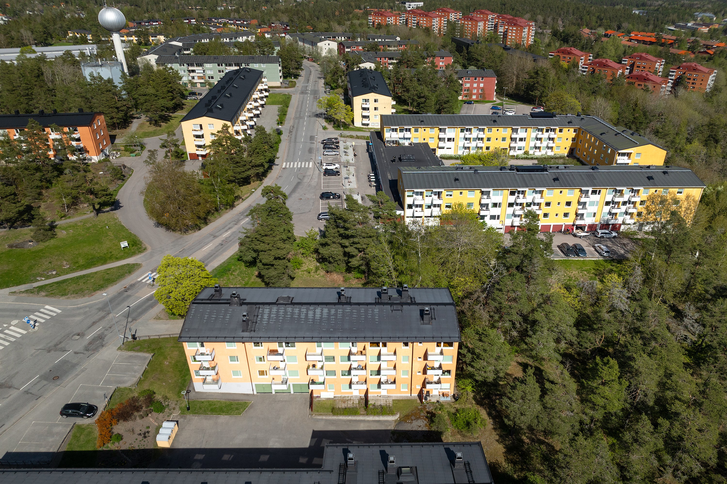 Bostadsbild från Tullingebergsvägen 4B, Såld i G:a Tullingeberg, Botkyrka