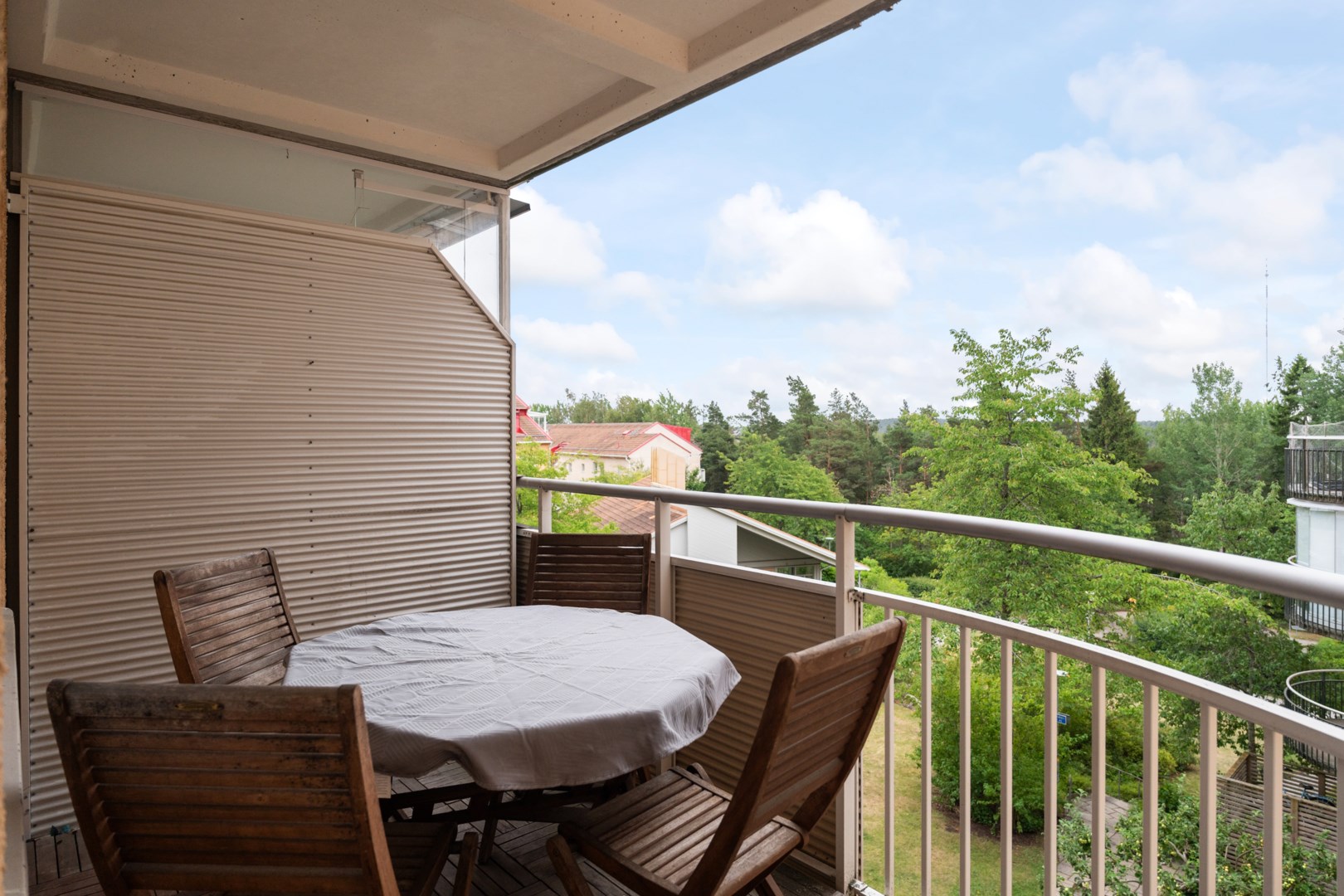 Bostadsbild från Serenadvägen 14, Såld i Nacka Forum, Nacka