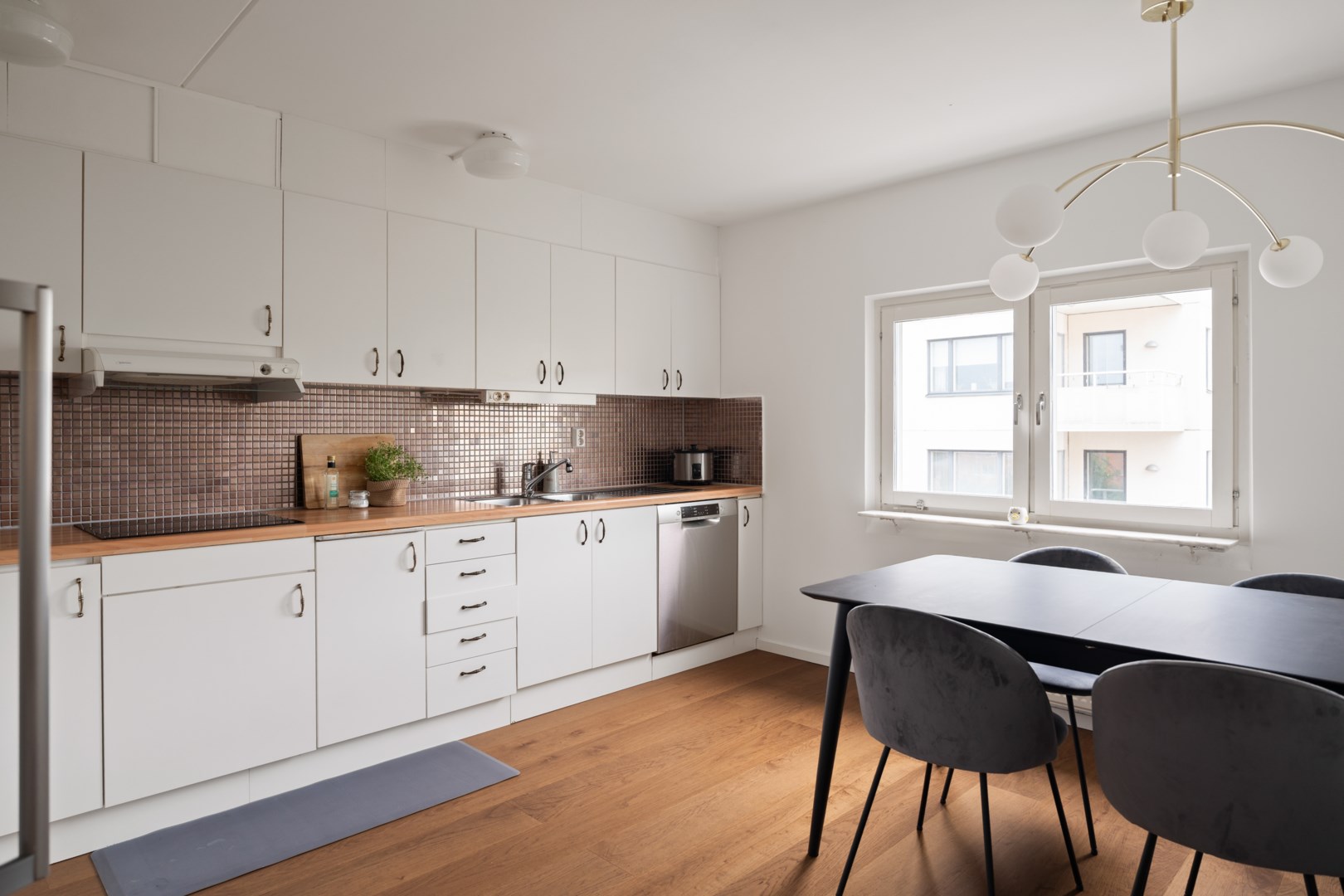 Bostadsbild från Serenadvägen 14, Såld i Nacka Forum, Nacka