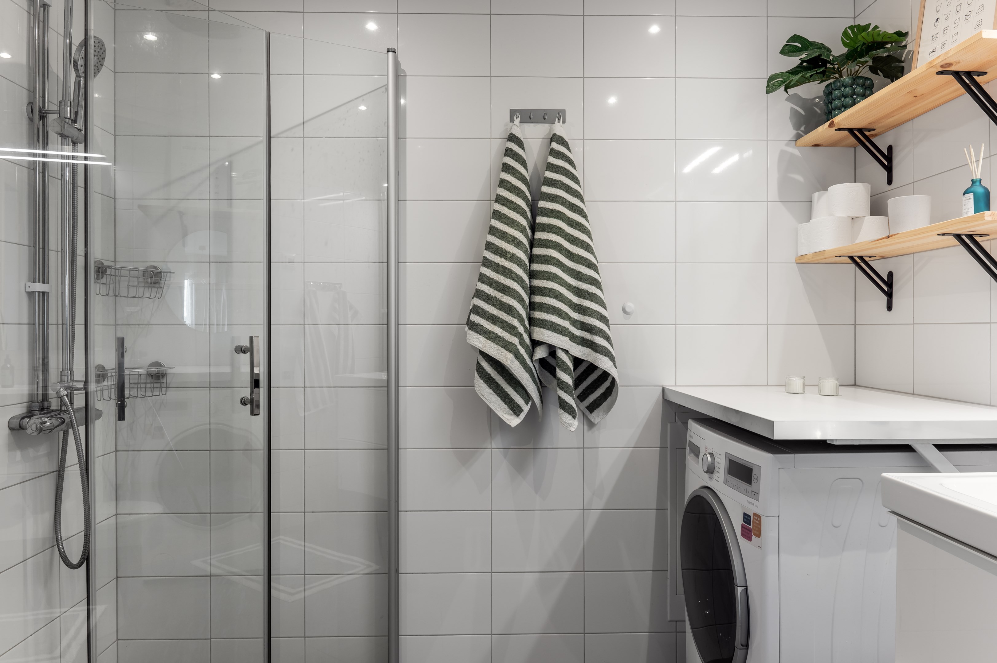 Bostadsbild från Edla Sofias gata 14, Såld i Porslinskvarteren, Värmdö