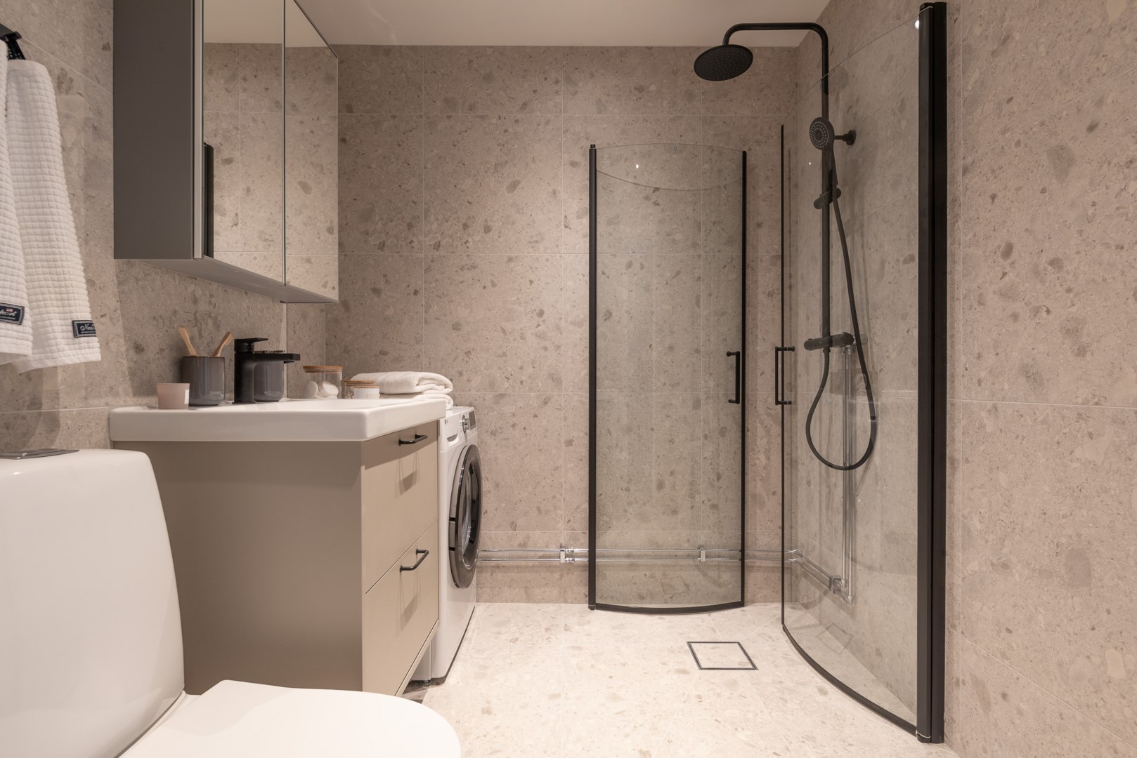 Bostadsbild från Blomstergatan 28, Såld i Gideonsberg, Västerås