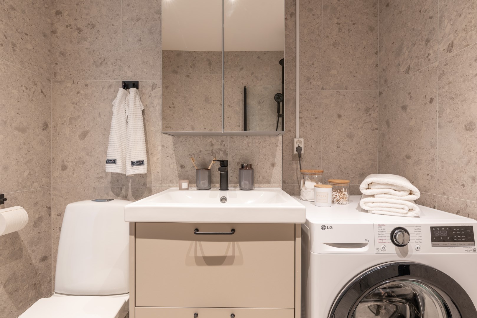 Bostadsbild från Blomstergatan 28, Såld i Gideonsberg, Västerås