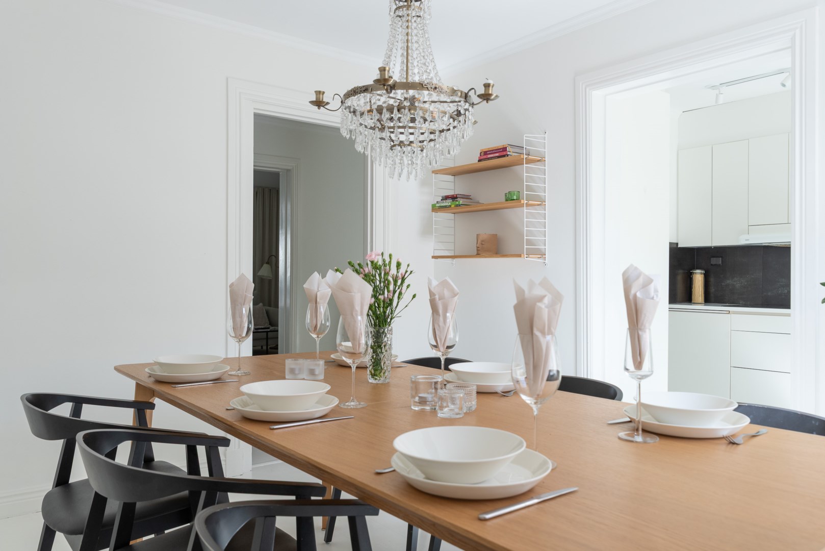 Bostadsbild från Lovisebergsvägen 4A, Till salu i Karlsdal, Västerås