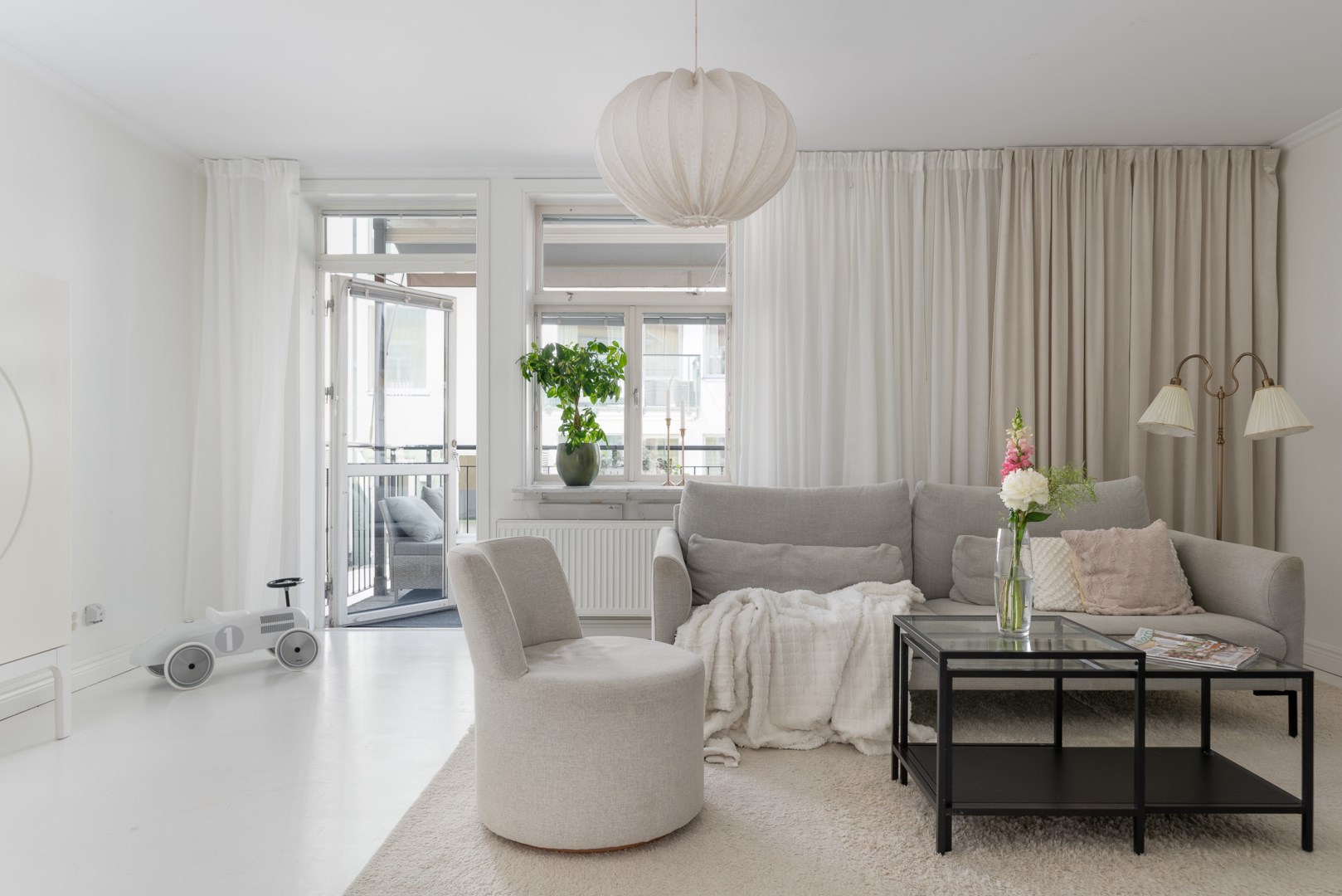 Bostadsbild från Lovisebergsvägen 4A, Till salu i Karlsdal, Västerås