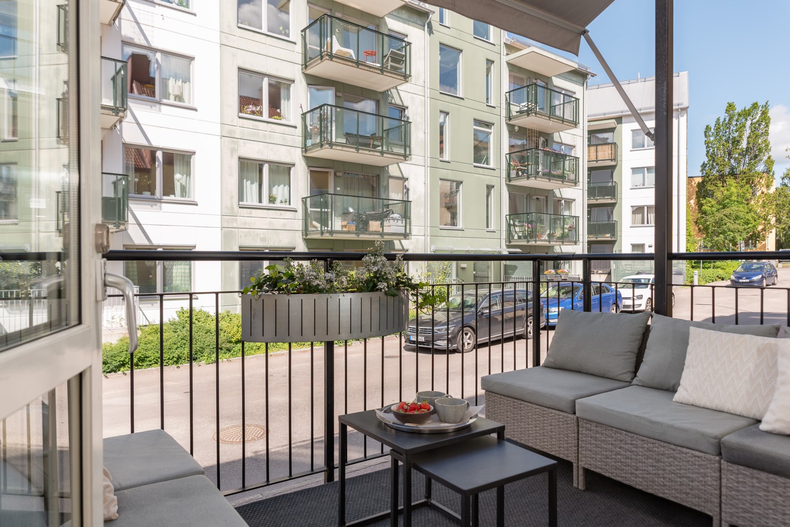 Bostadsbild från Lovisebergsvägen 4A, Till salu i Karlsdal, Västerås