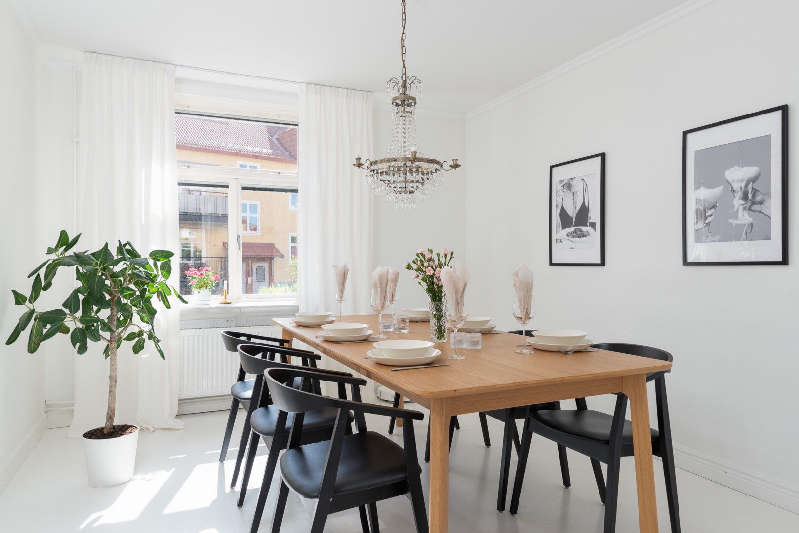 Bostadsbild från Lovisebergsvägen 4A, Till salu i Karlsdal, Västerås