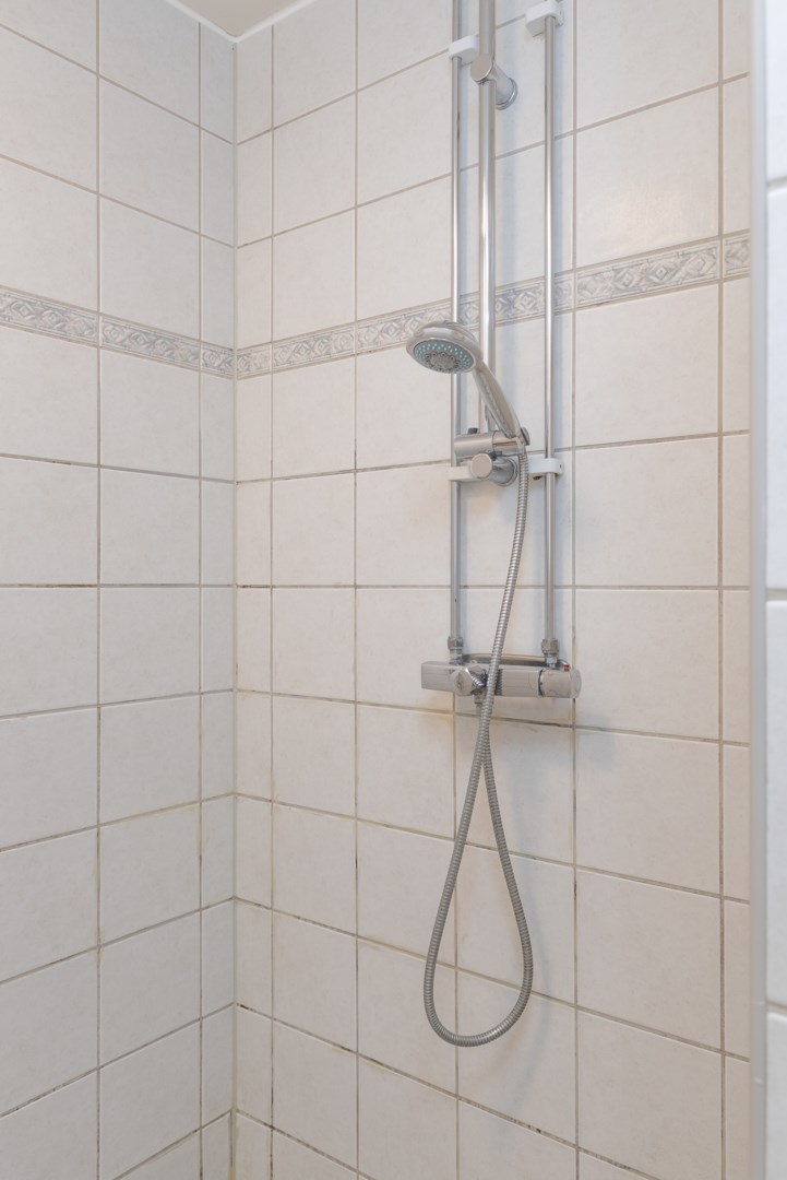 Bostadsbild från Lovisebergsvägen 4A, Till salu i Karlsdal, Västerås