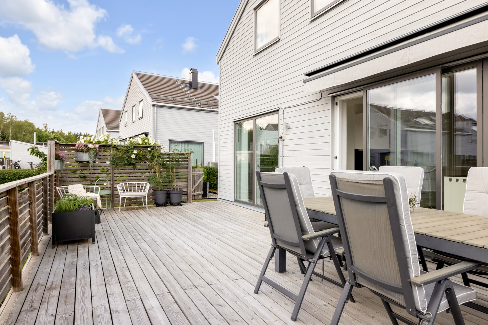 Bostadsbild från Storstensvägen 38, Kommande i Lindbacken, Uppsala