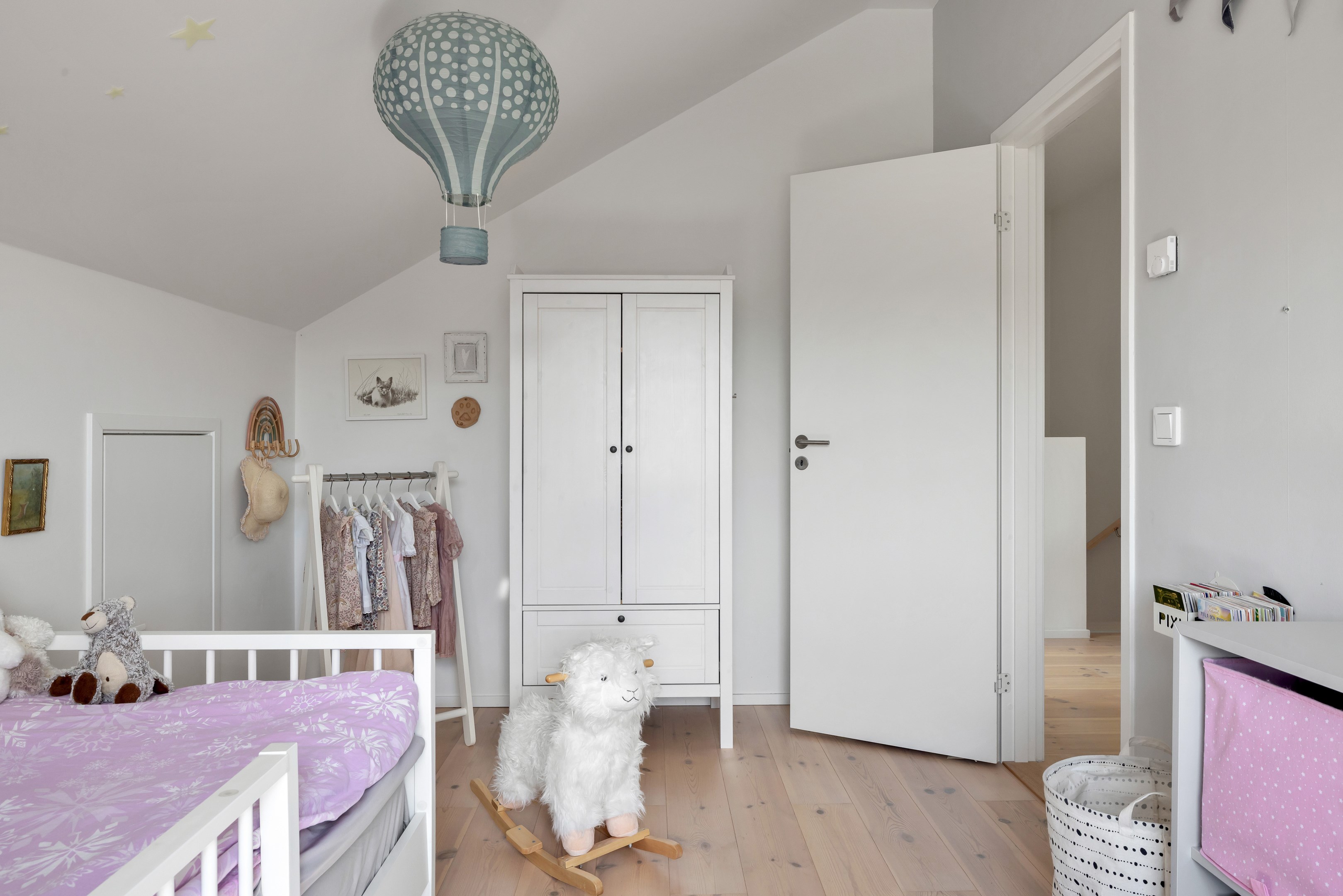 Bostadsbild från Storstensvägen 38, Kommande i Lindbacken, Uppsala