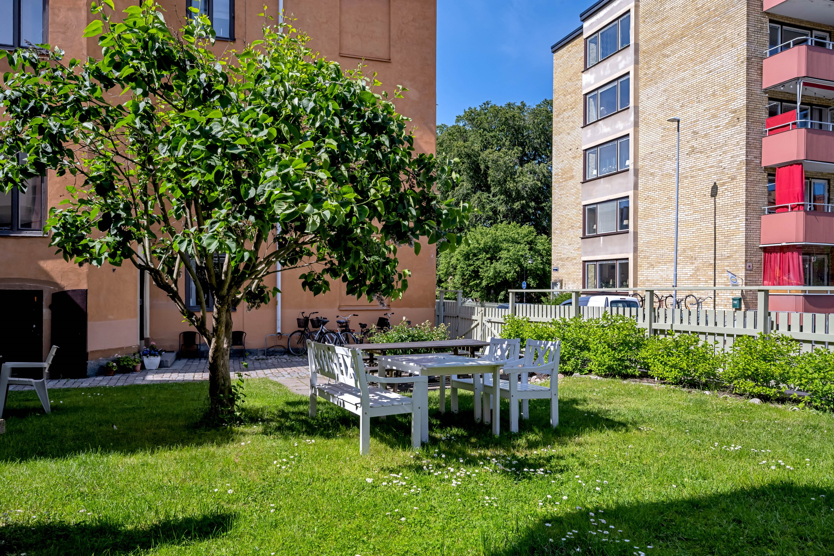 Bostadsbild från Rundelsgränd 8, Såld i Öfre Slotts, Uppsala