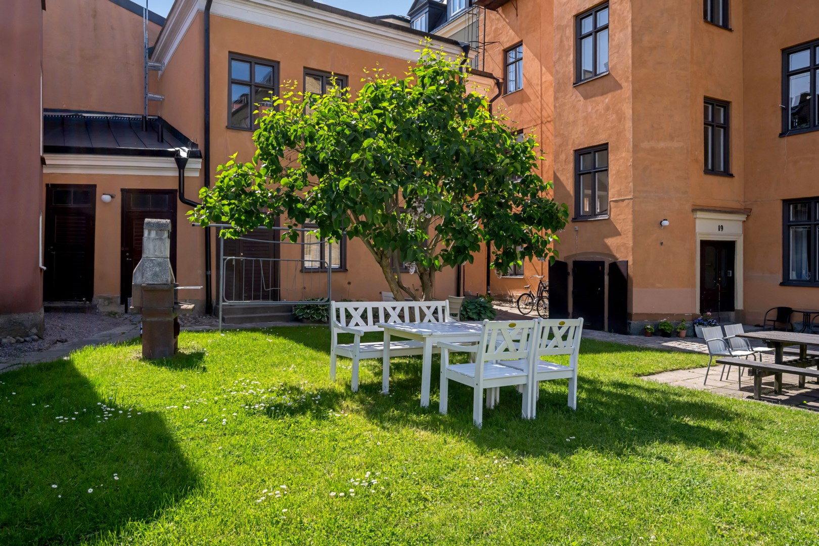 Bostadsbild från Rundelsgränd 8, Såld i Öfre Slotts, Uppsala