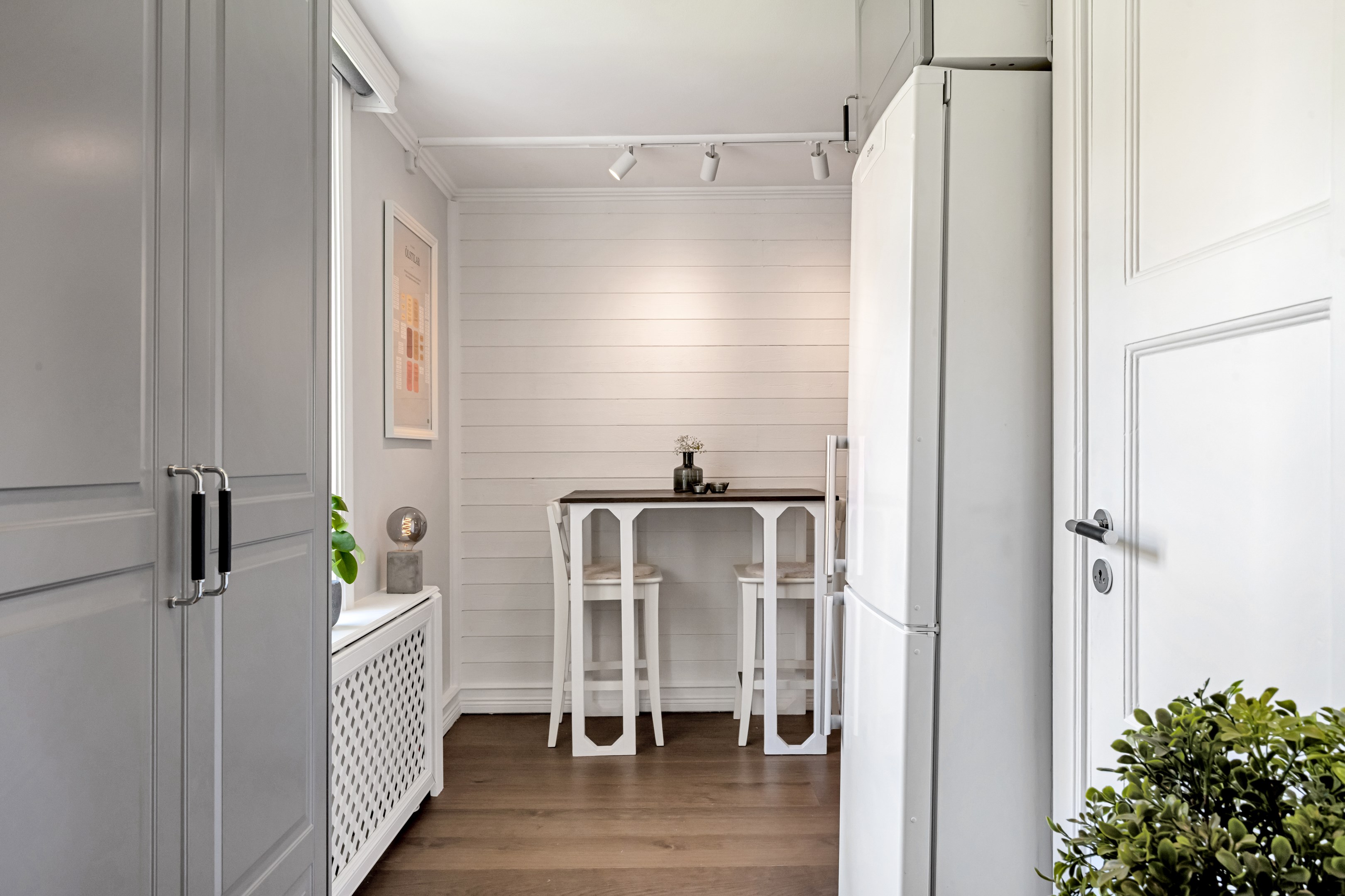 Bostadsbild från Rundelsgränd 8, Såld i Öfre Slotts, Uppsala