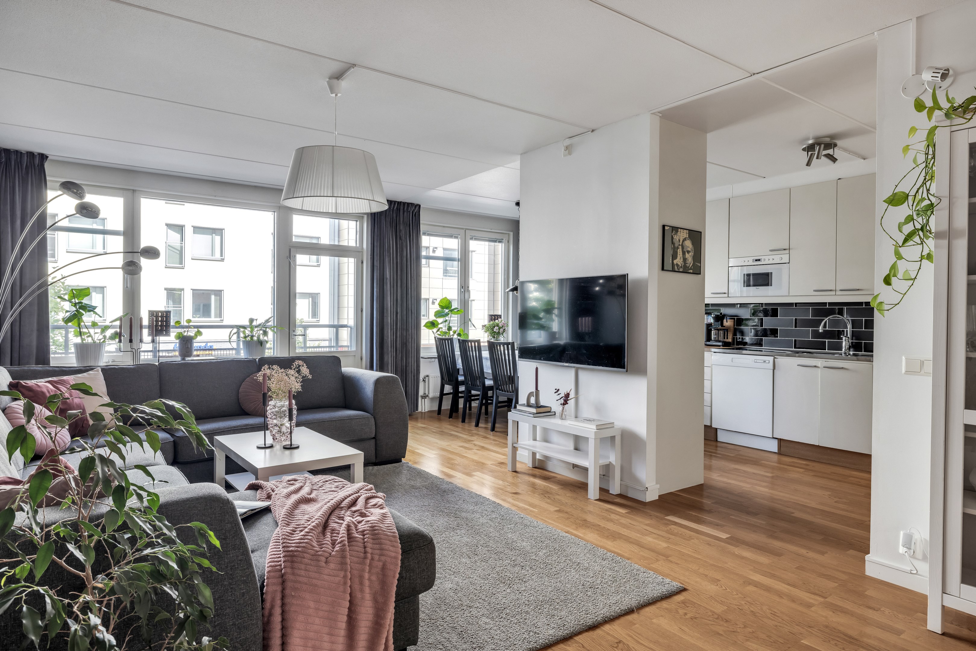 Bostadsbild från Kungsängsgatan 57J, Såld i Kungsängen, Uppsala