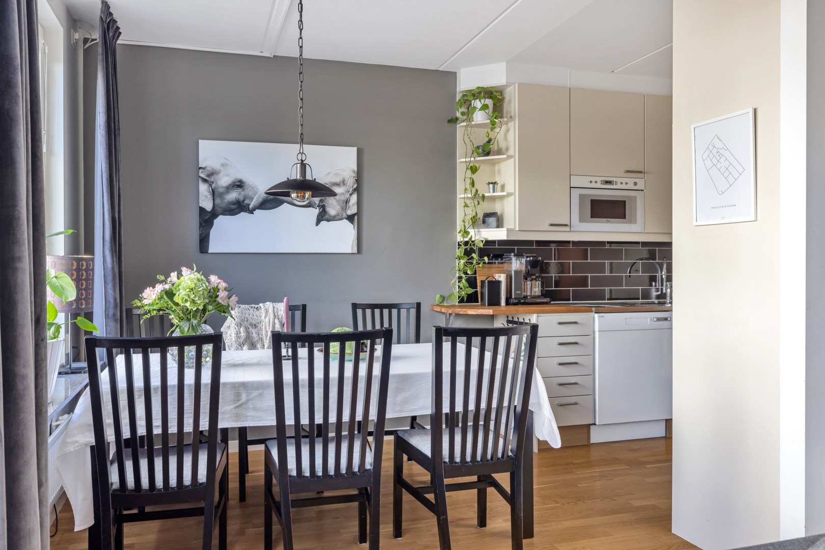 Bostadsbild från Kungsängsgatan 57J, Såld i Kungsängen, Uppsala