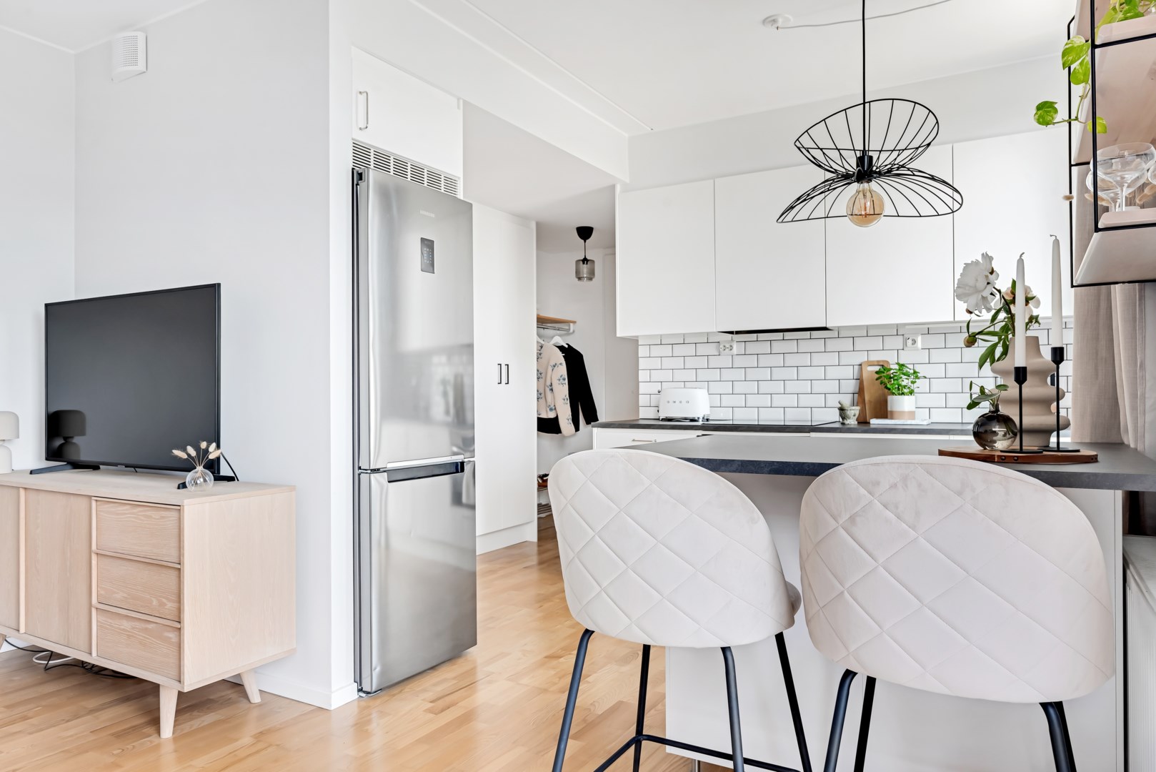 Bostadsbild från Rosendalsvägen 12, Såld i Rosendal, Uppsala