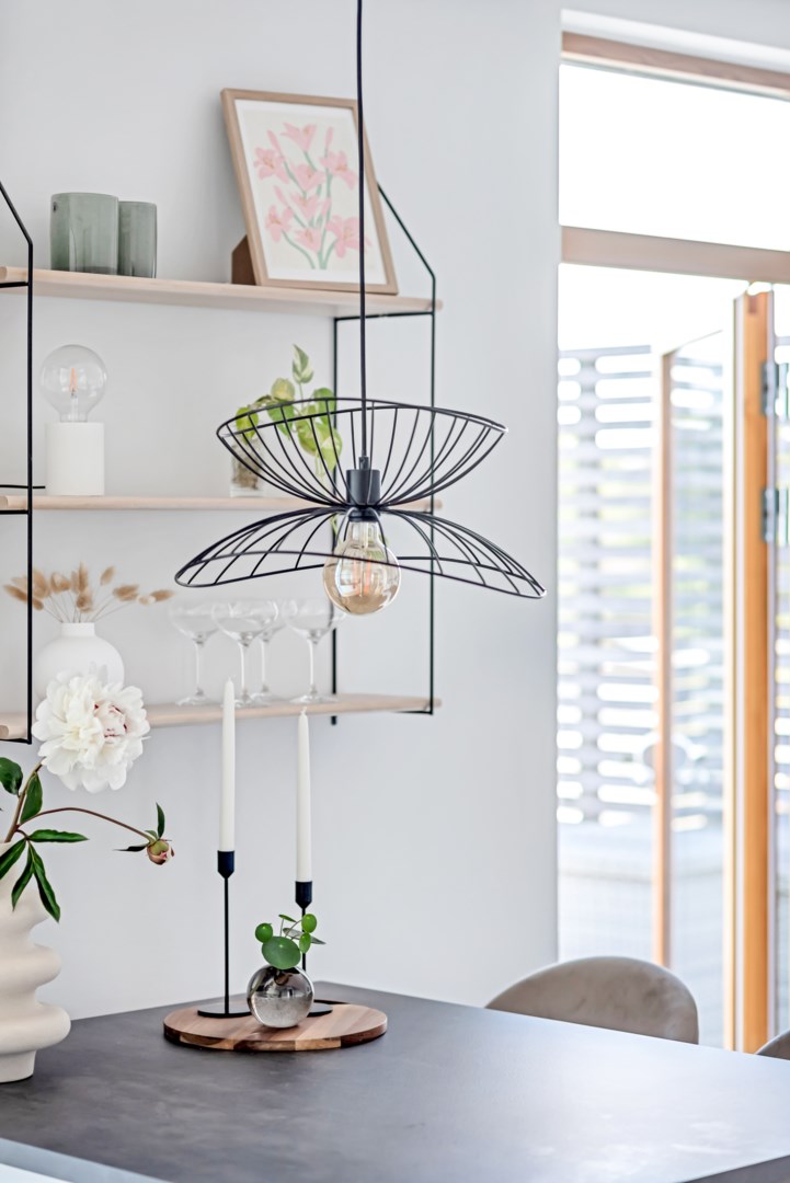 Bostadsbild från Rosendalsvägen 12, Såld i Rosendal, Uppsala