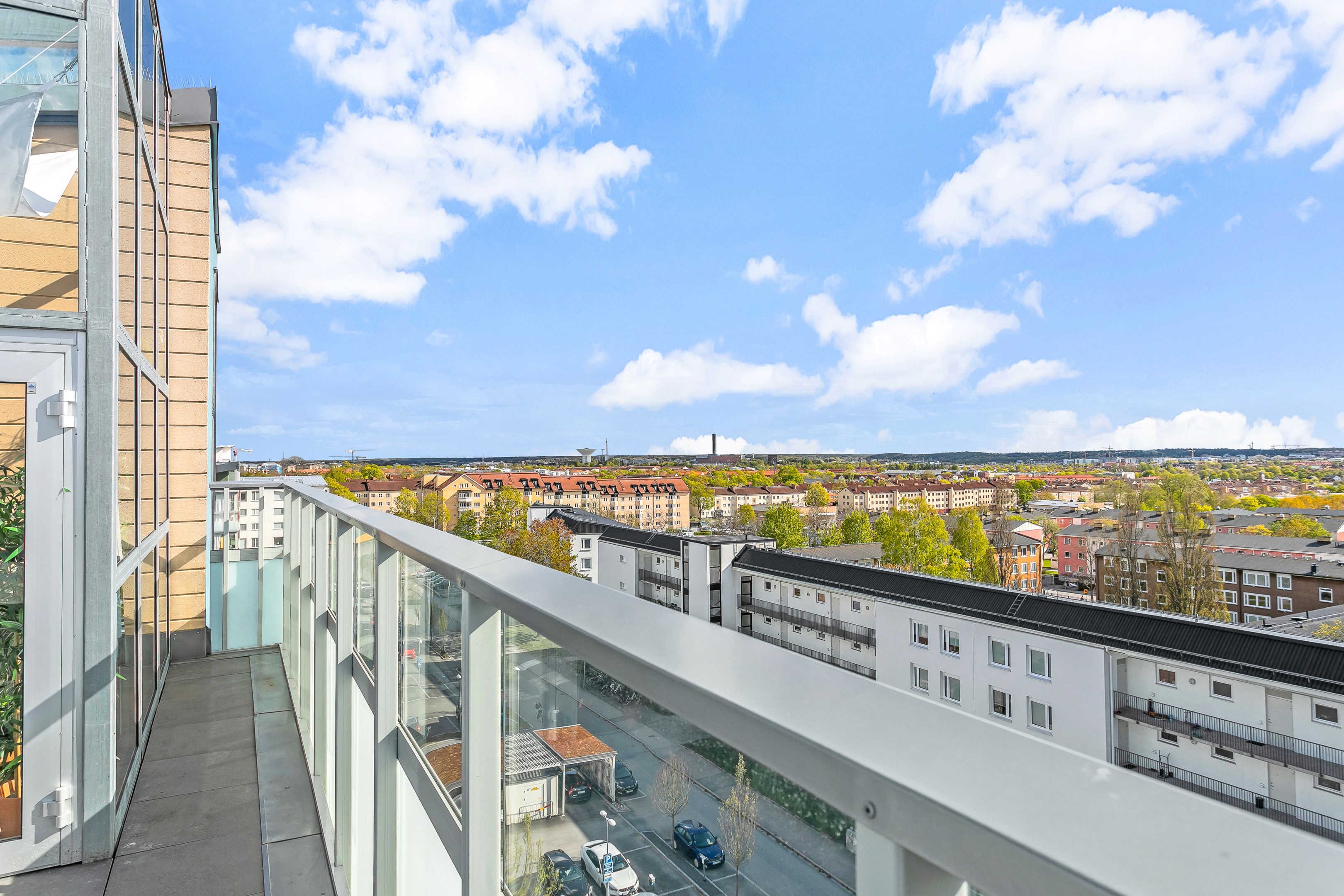 Bostadsbild från Solskensgatan 19, Såld i Gränby backe, Uppsala