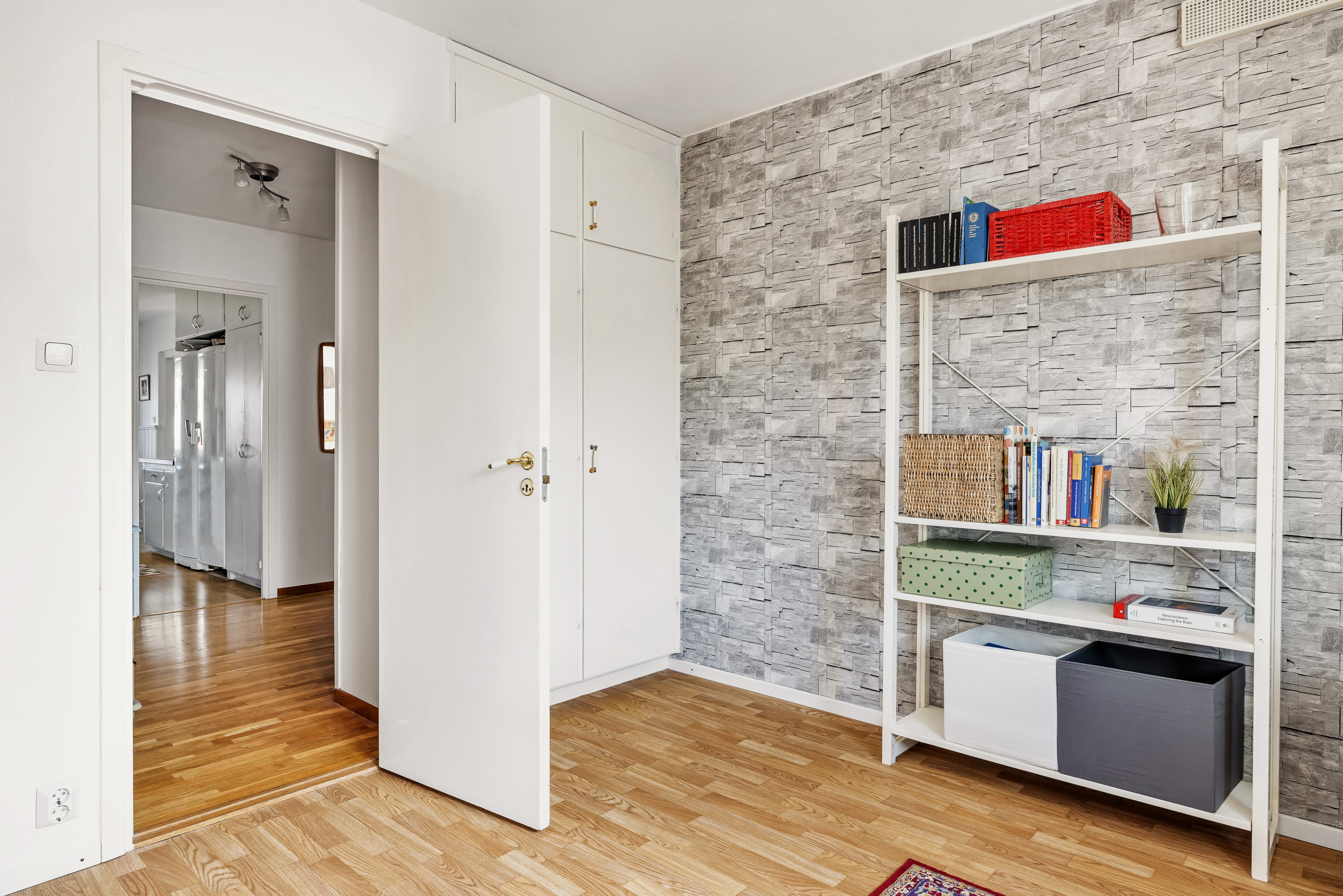 Bostadsbild från Folkungagatan 12B, Såld i Svartbäcken, Uppsala