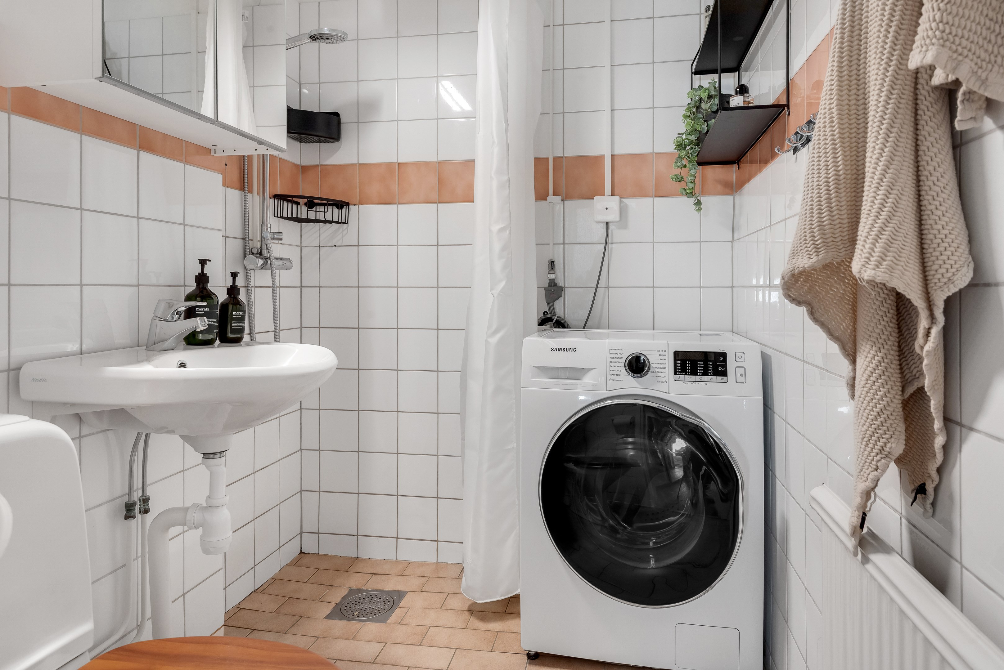 Bostadsbild från Apelgatan 5 B, Till salu i Salabacke, Uppsala