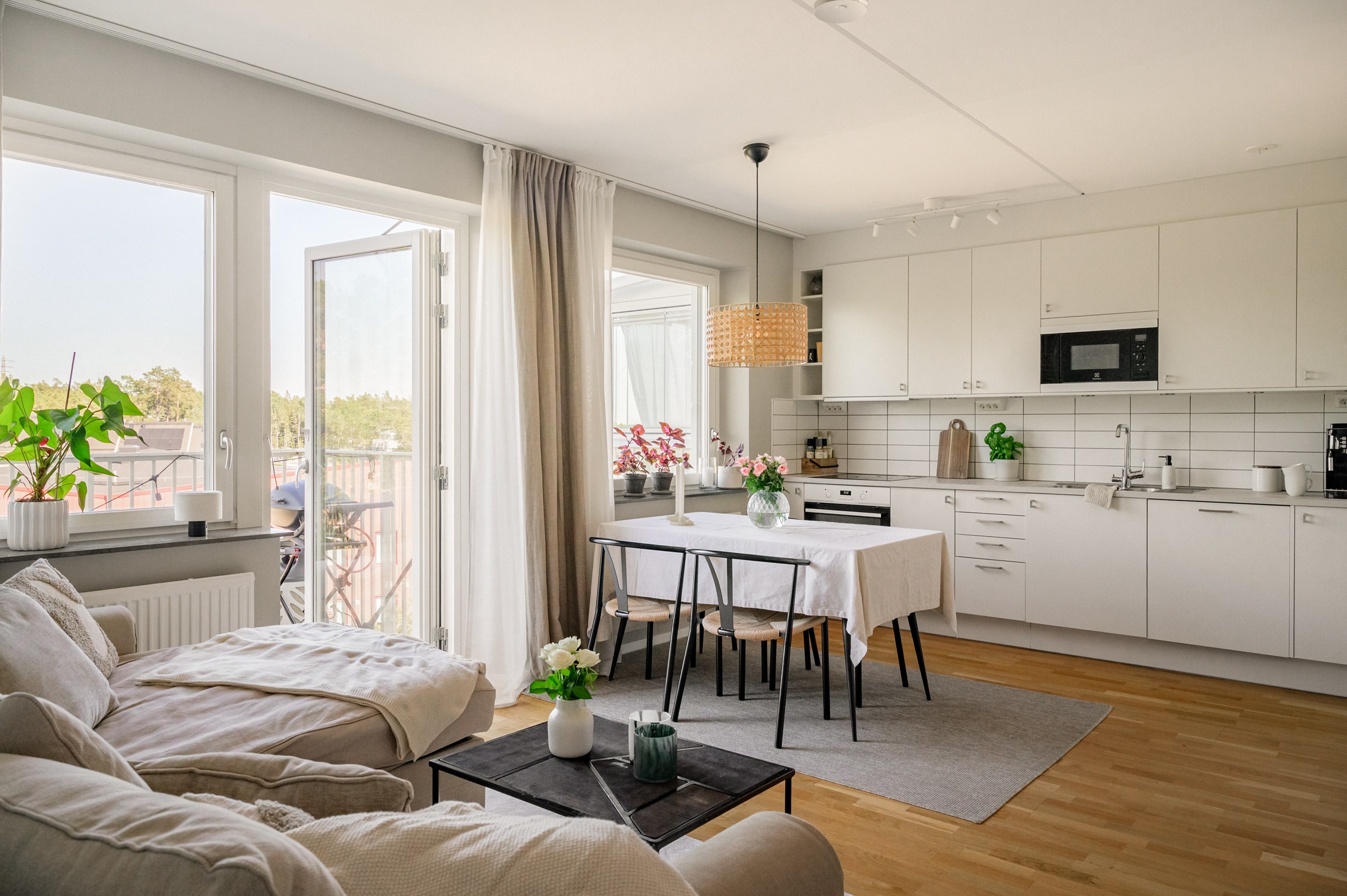 Bostadsbild från Hedenströms väg 13, 5/5tr, Såld i Tollare, Nacka