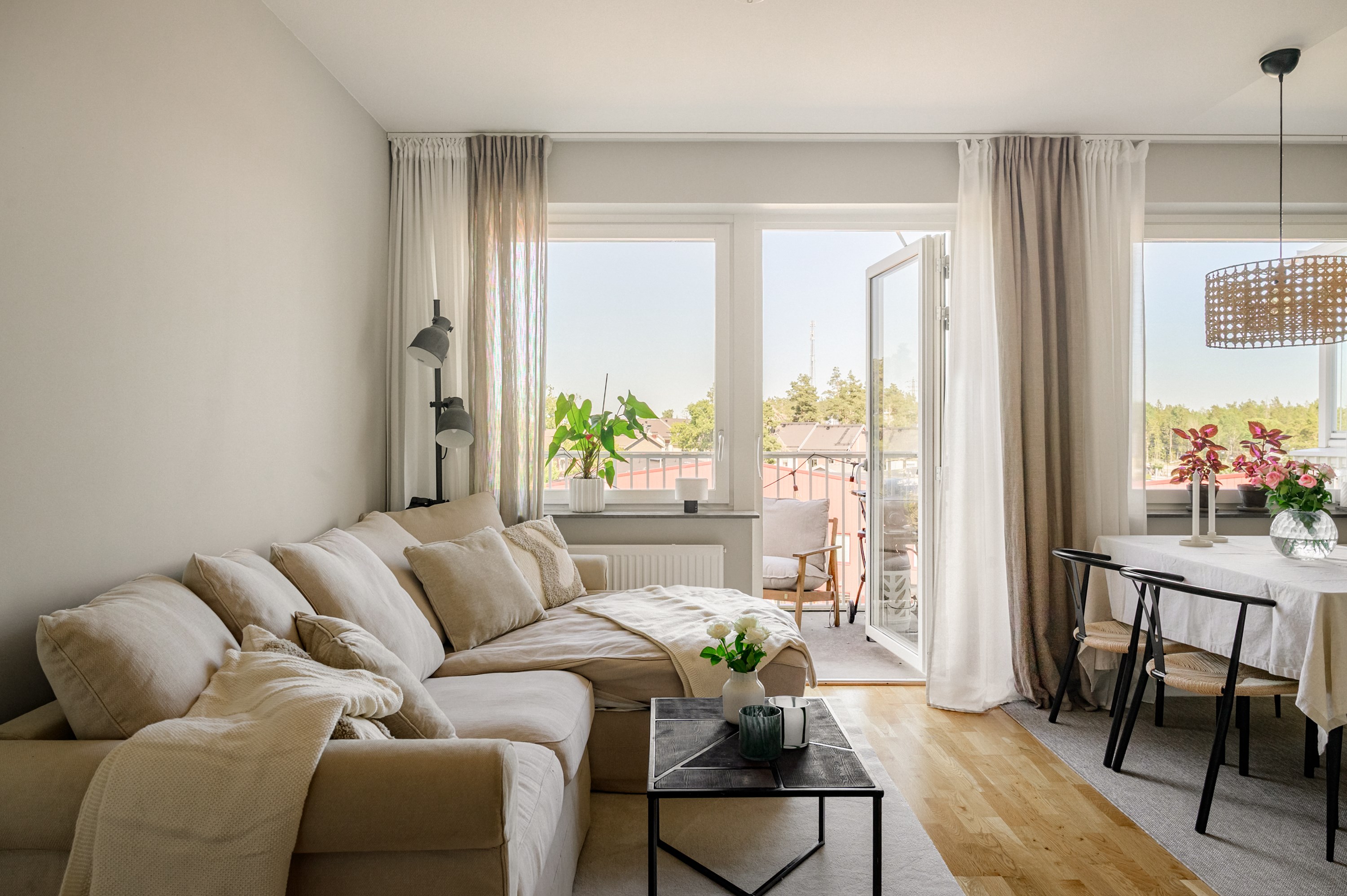 Bostadsbild från Hedenströms väg 13, 5/5tr, Såld i Tollare, Nacka