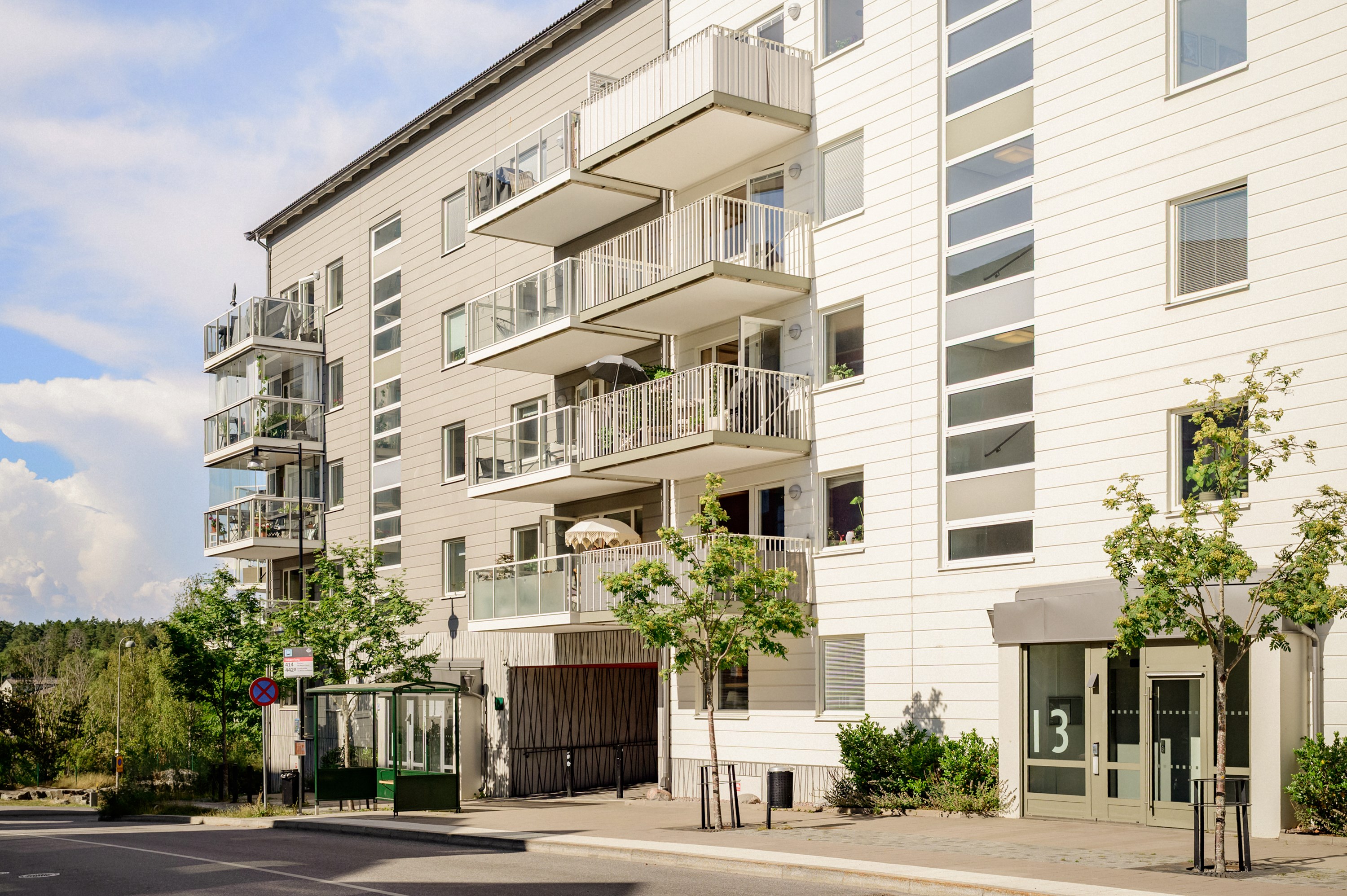 Bostadsbild från Hedenströms väg 13, 5/5tr, Såld i Tollare, Nacka