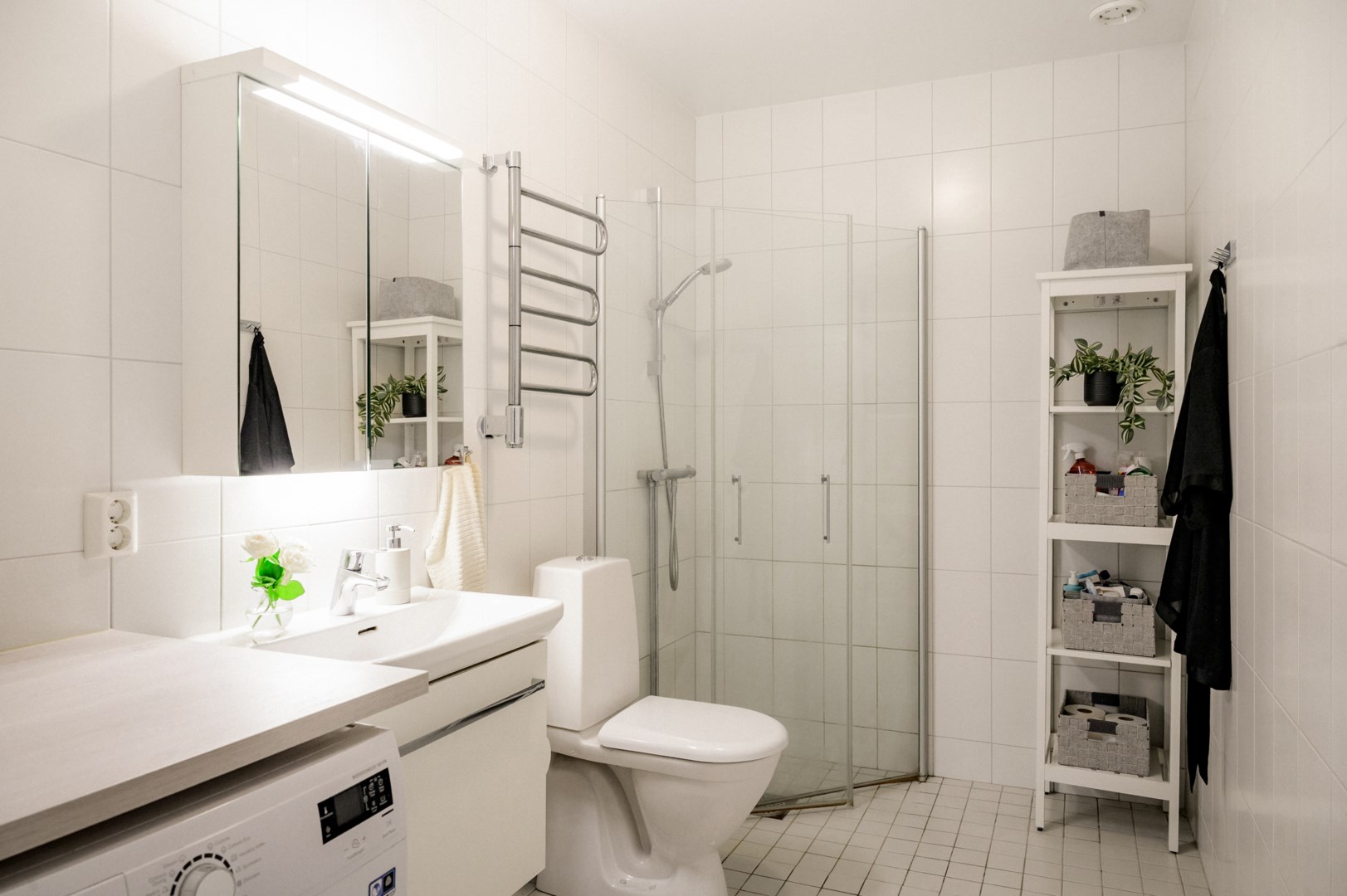 Bostadsbild från Hedenströms väg 13, 5/5tr, Såld i Tollare, Nacka