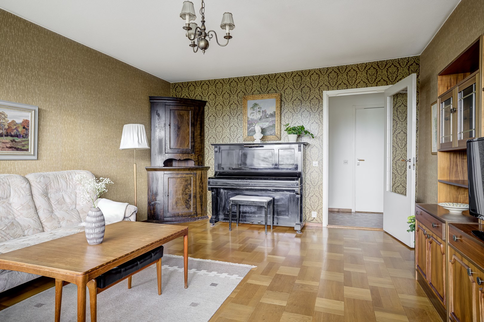 Bostadsbild från Blixtgatan 12, Såld i Gränby, Uppsala