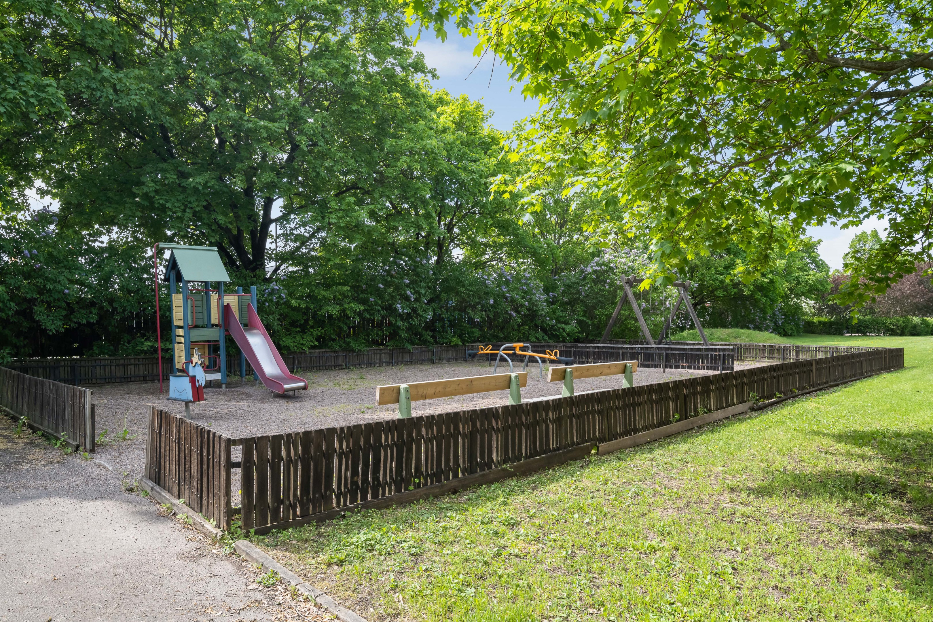 Bostadsbild från Blixtgatan 12, Såld i Gränby, Uppsala