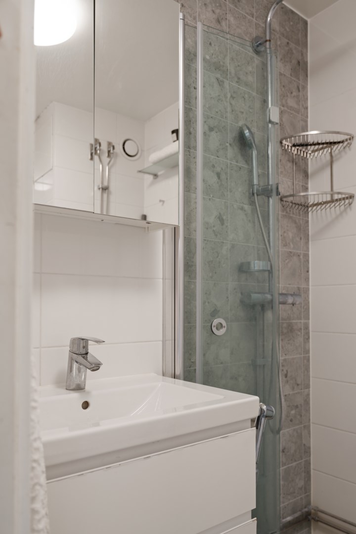 Bostadsbild från Tulegatan 46, Till salu i Vasastan - Sibirien, Stockholm