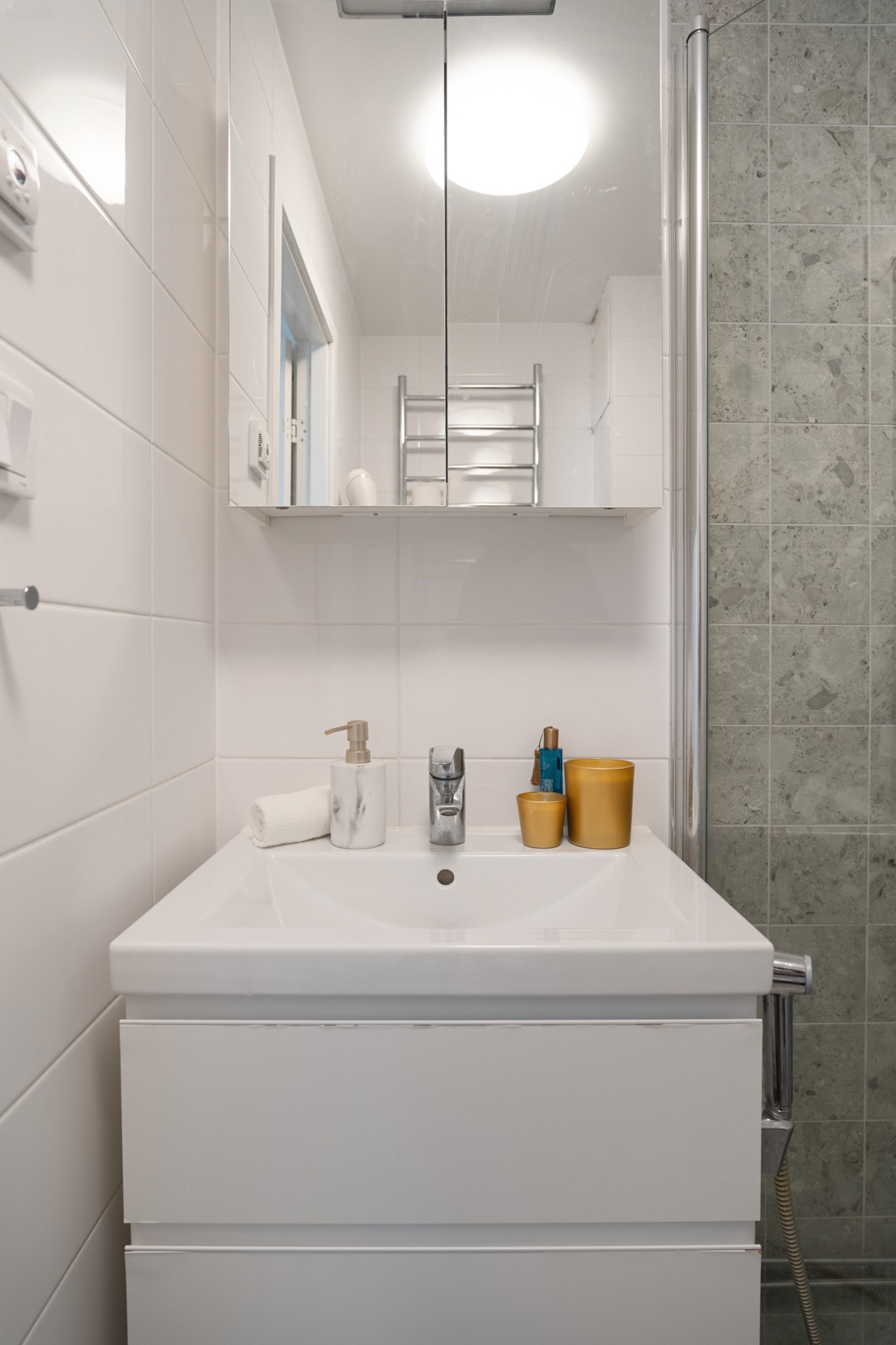 Bostadsbild från Tulegatan 46, Till salu i Vasastan - Sibirien, Stockholm