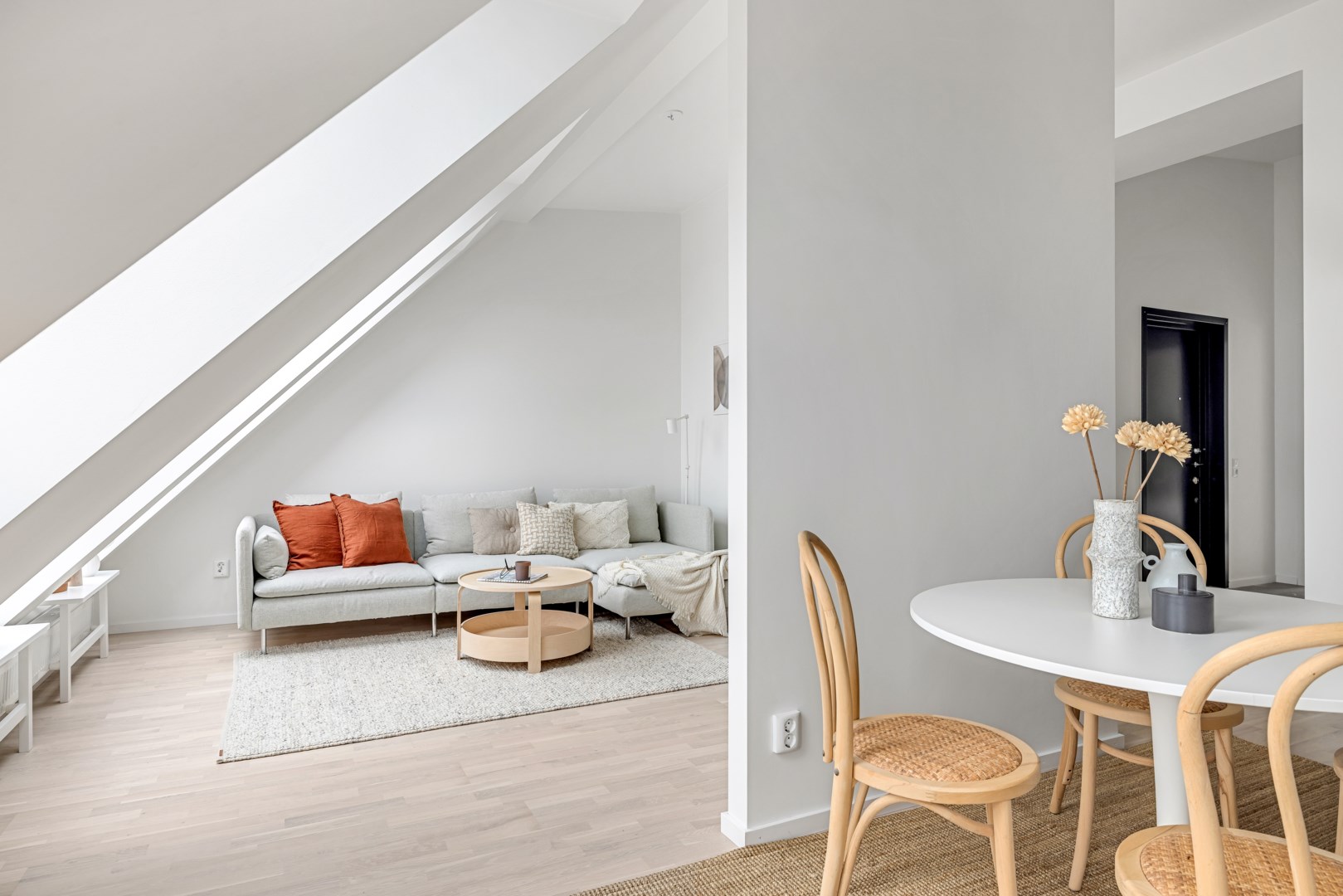 Bostadsbild från Kungsgatan 66C, Till salu i Centrum, Uppsala